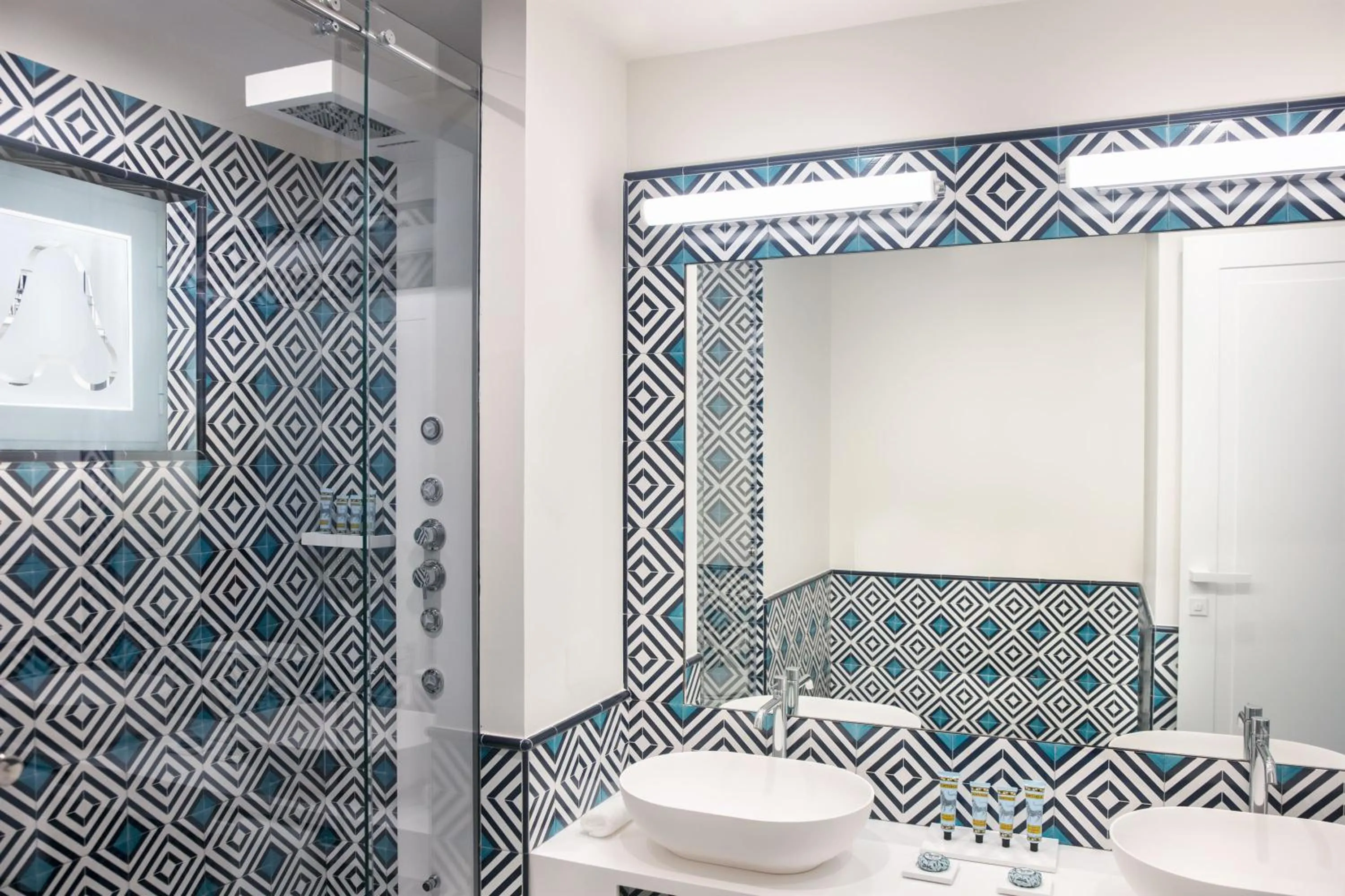 Bathroom in Pazziella, a Luxury Collection Hotel, Capri