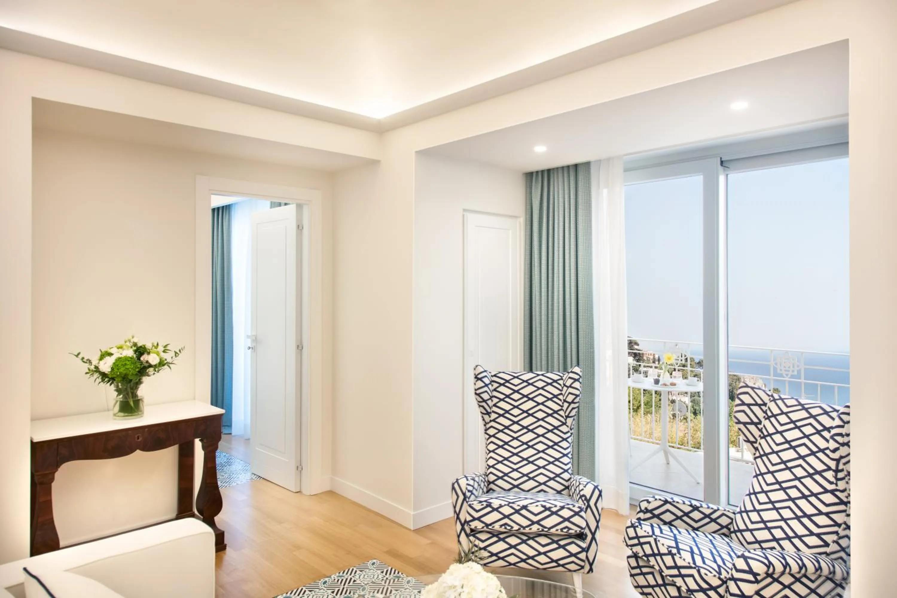 Living room in Pazziella, a Luxury Collection Hotel, Capri