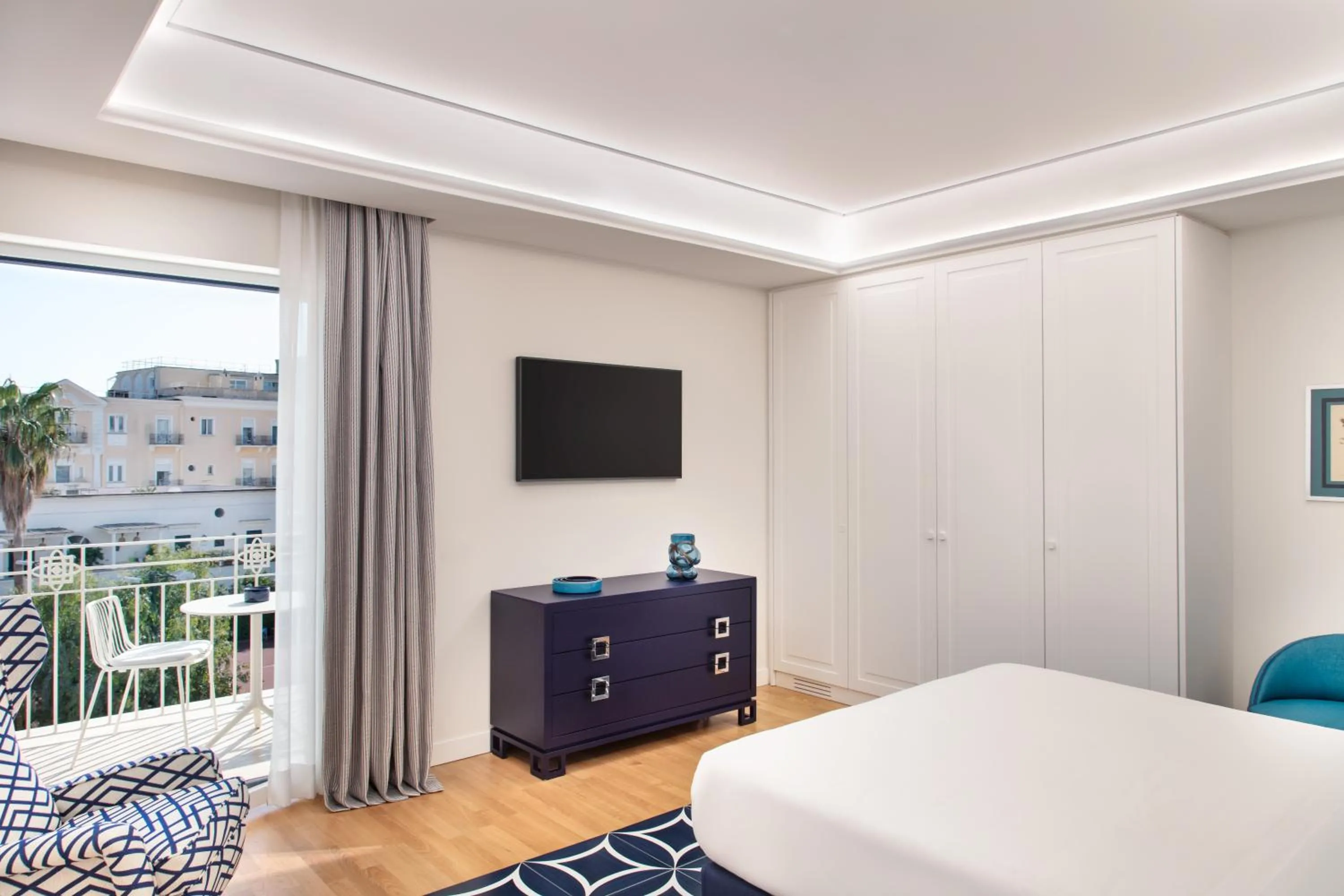 Bedroom, Bed in Pazziella, a Luxury Collection Hotel, Capri