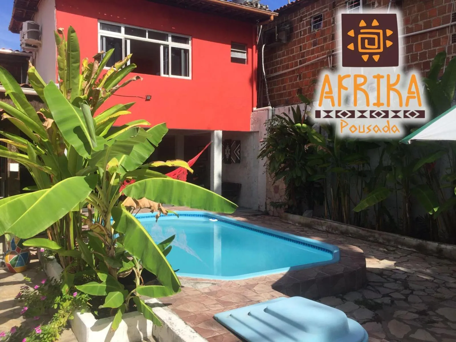 Swimming pool in Pousada Afrika