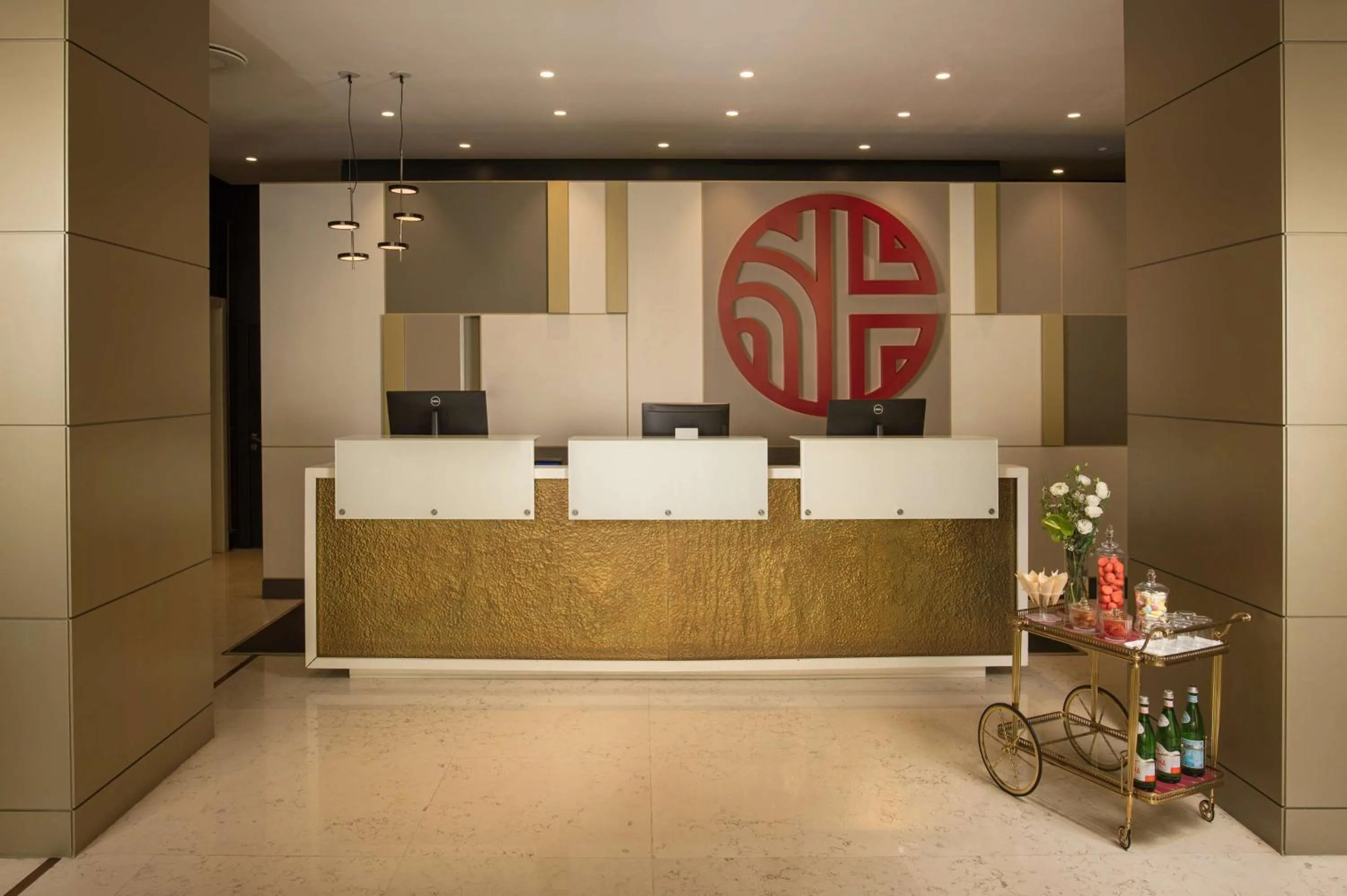 Lobby or reception in NH Collection Porta Nuova