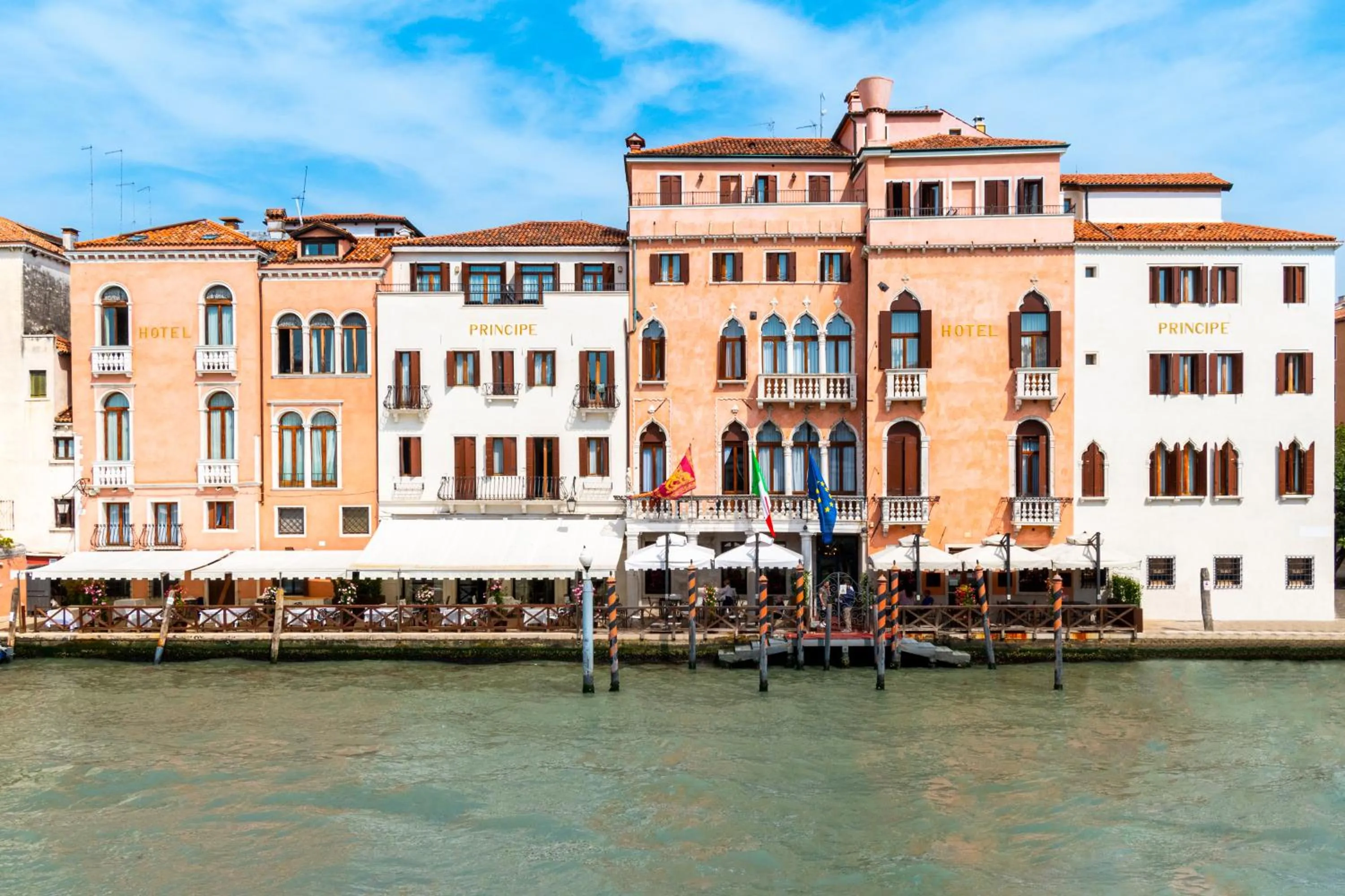 Property building in Hotel Principe