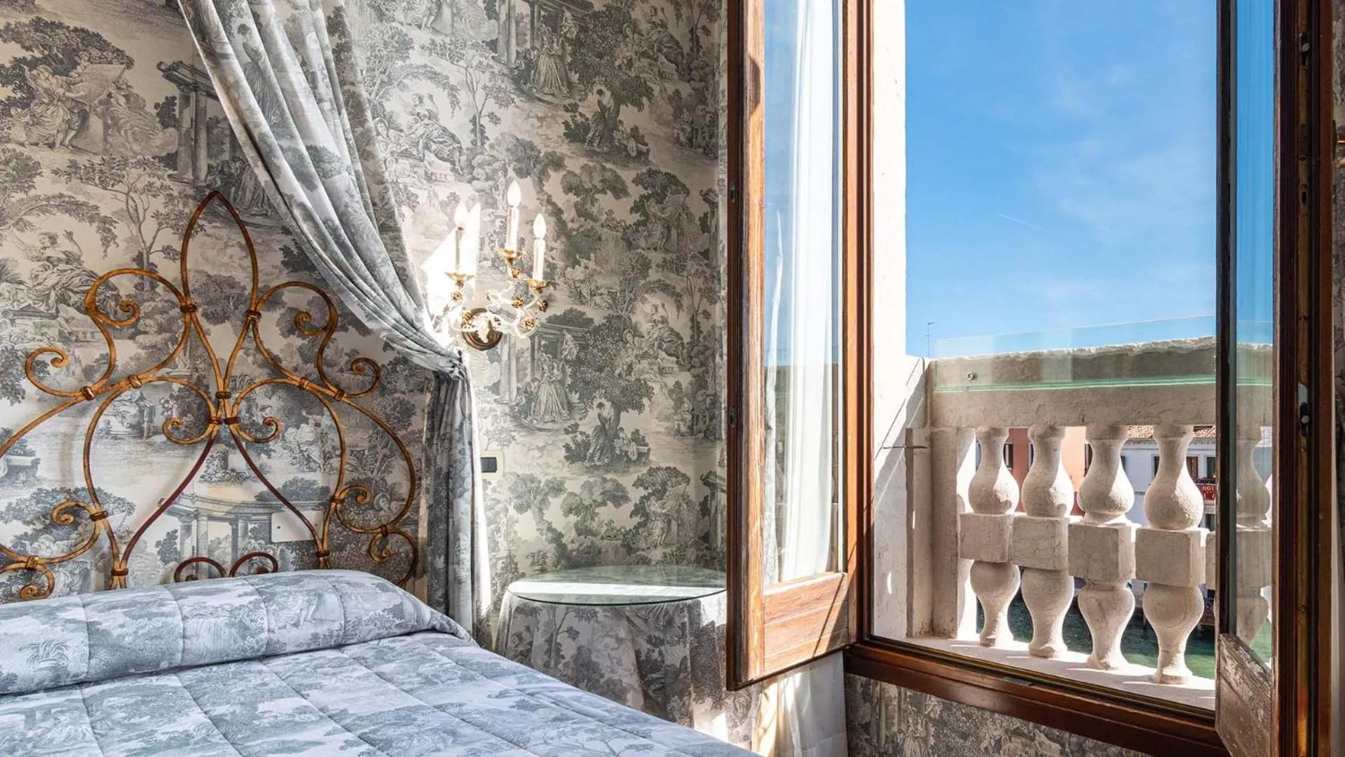 City view, Bed in Hotel Principe