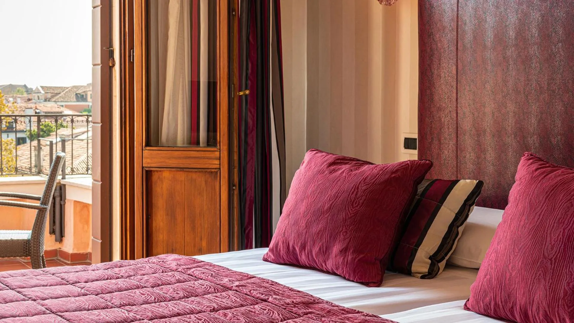 Bed in Hotel Principe