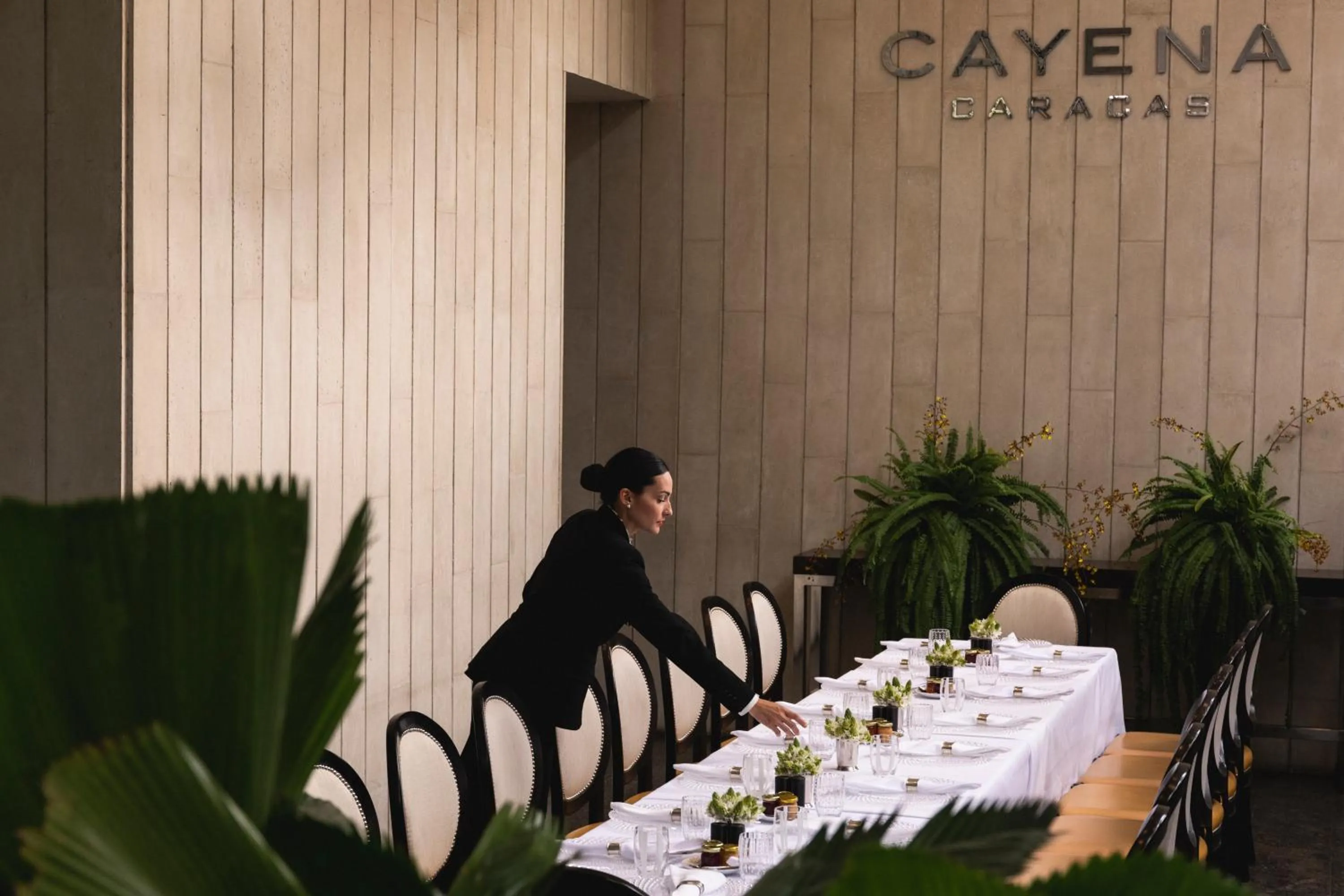 Food and drinks in Hotel Cayena Caracas a LHW