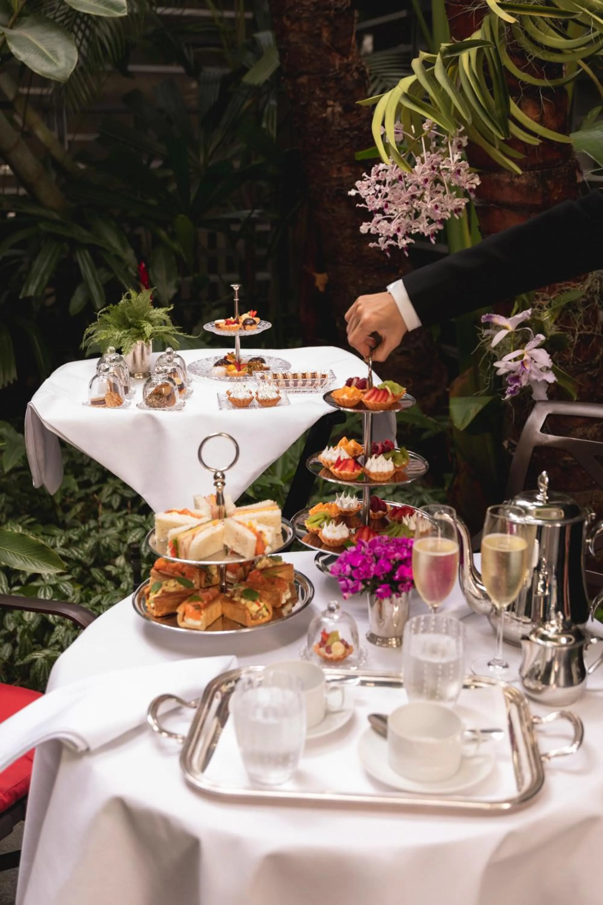 Restaurant/places to eat in Hotel Cayena Caracas a LHW