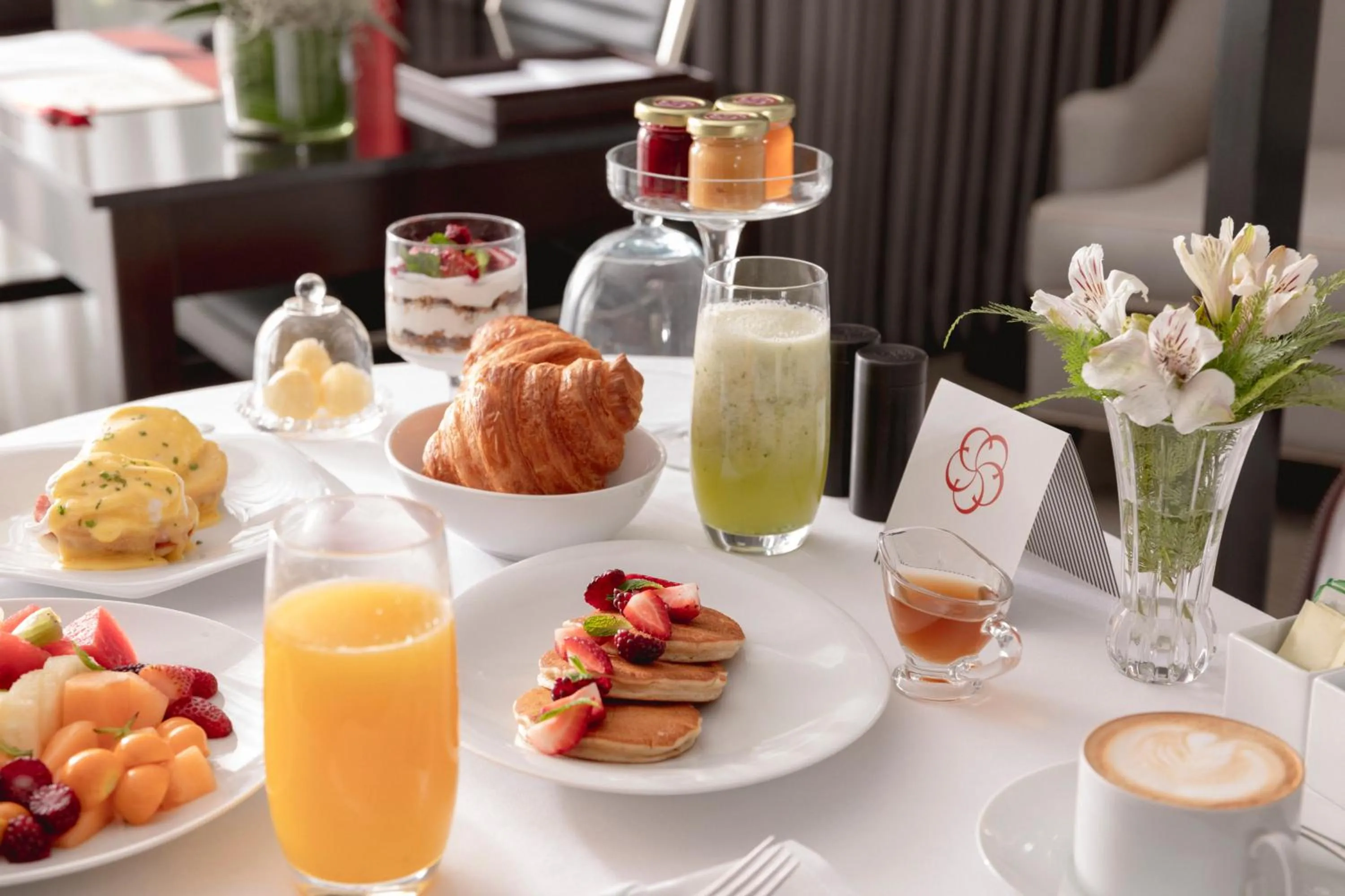 Food and drinks in Hotel Cayena Caracas a LHW