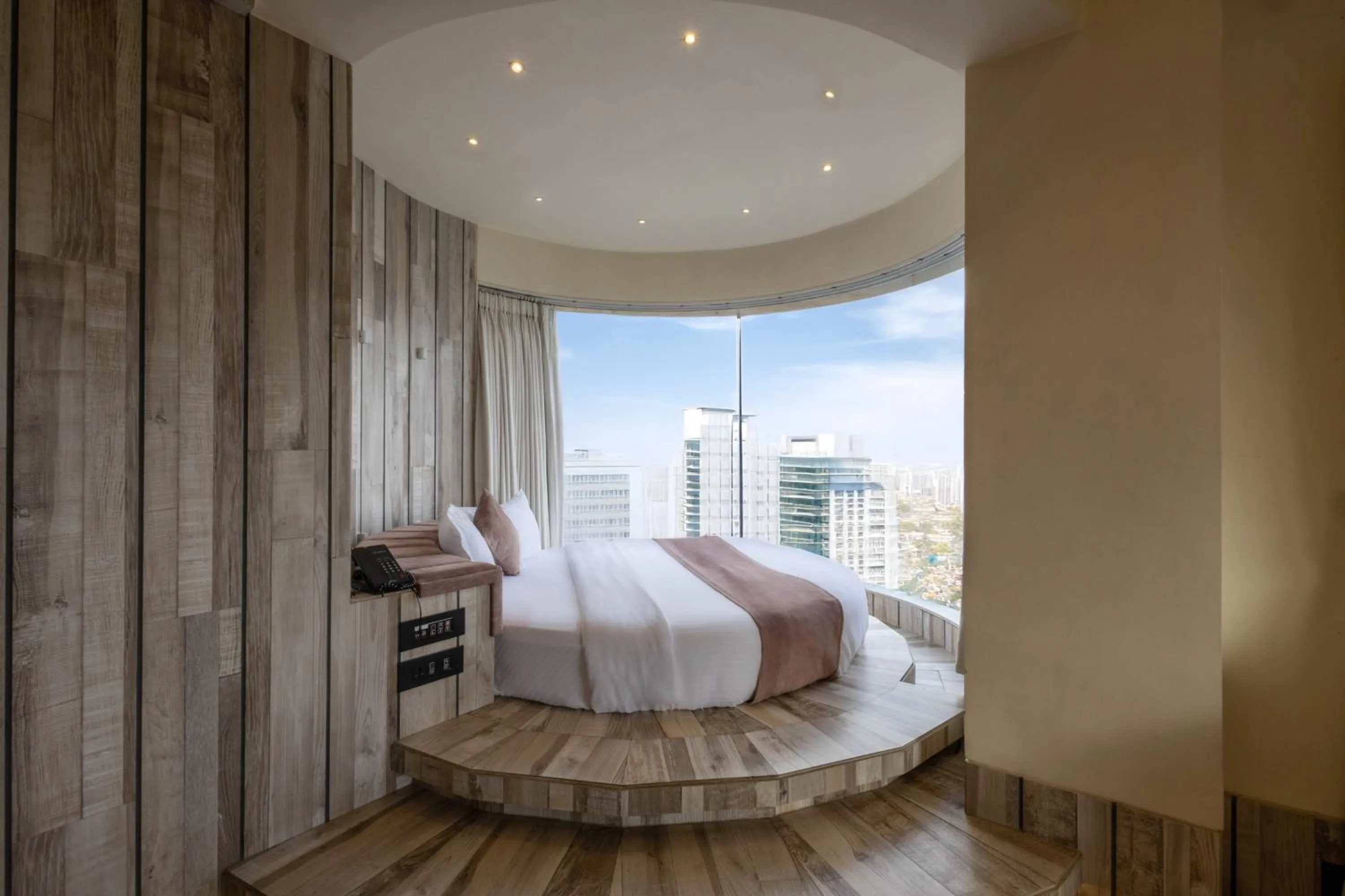 Bed in De Glance Hotel, Near Surat Railway Station