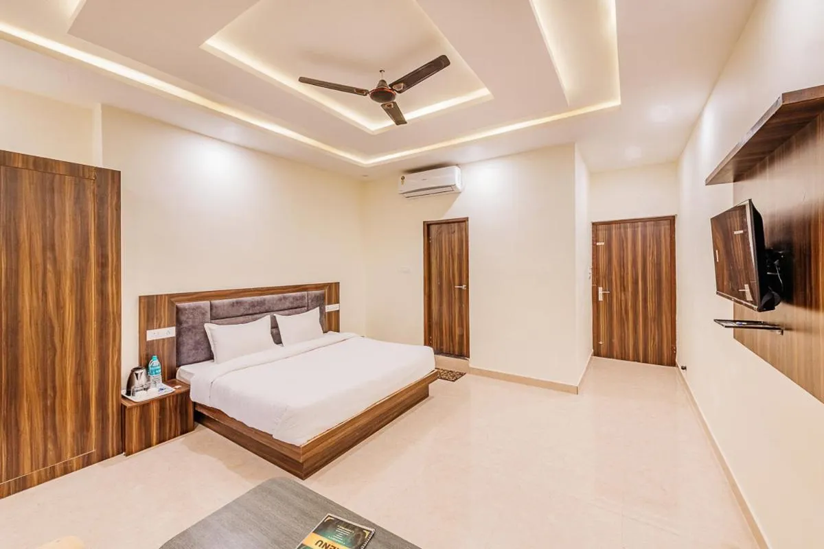 air conditioner in Aditya Palace