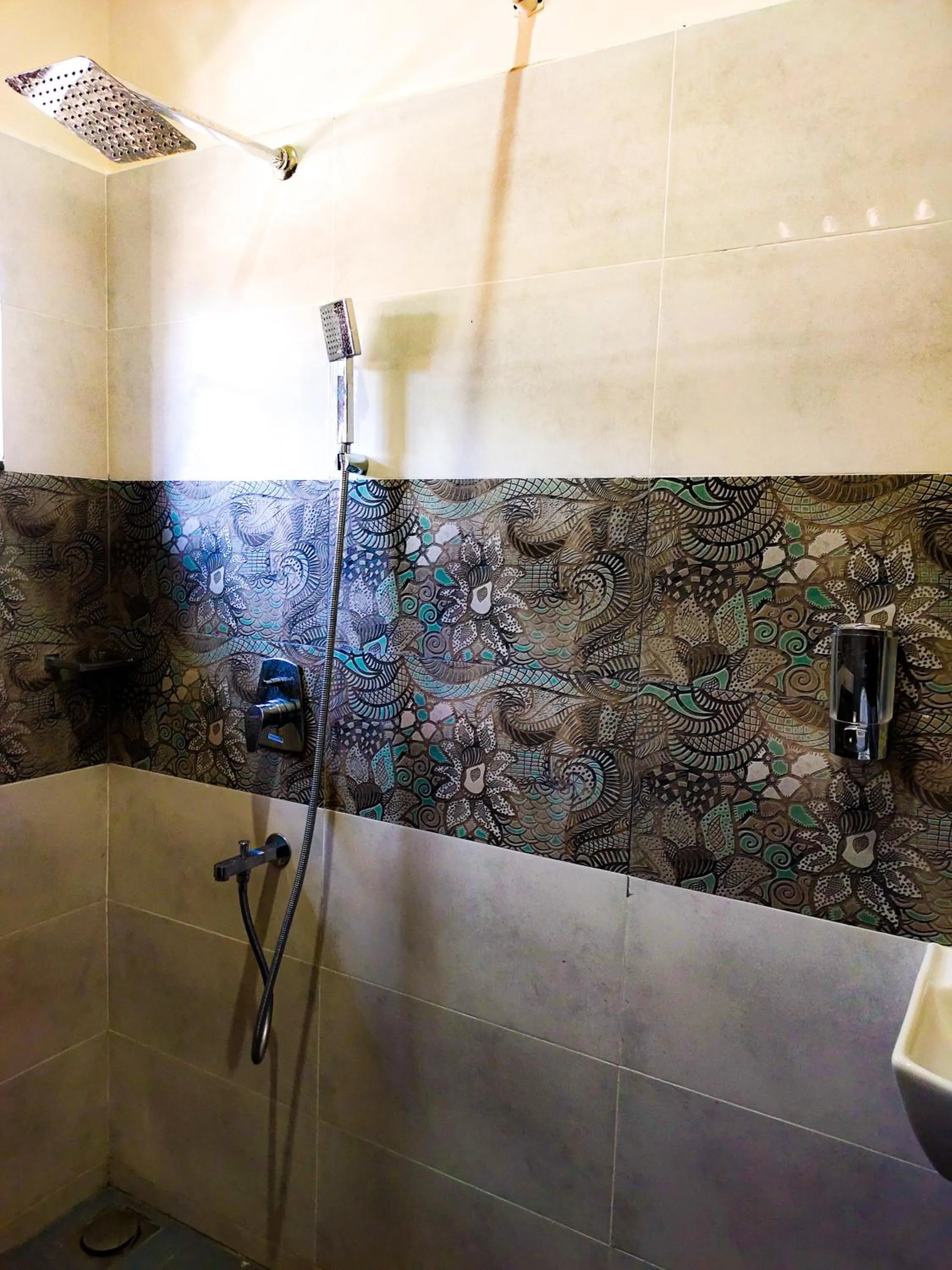 Cliff Way Apartments