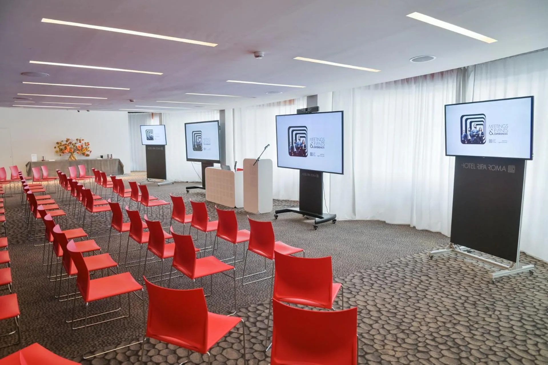 Meeting/conference room in Hotel Ripa Roma