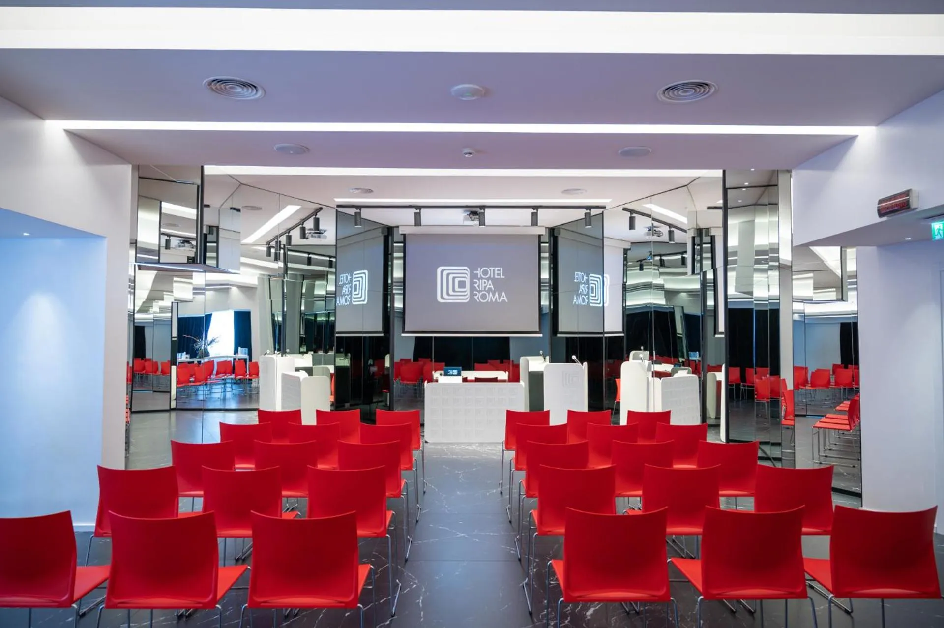 Meeting/conference room in Hotel Ripa Roma