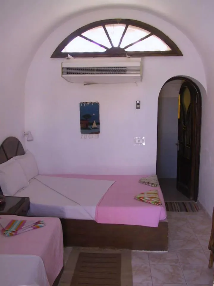 Bed in Lagona Dahab Hotel