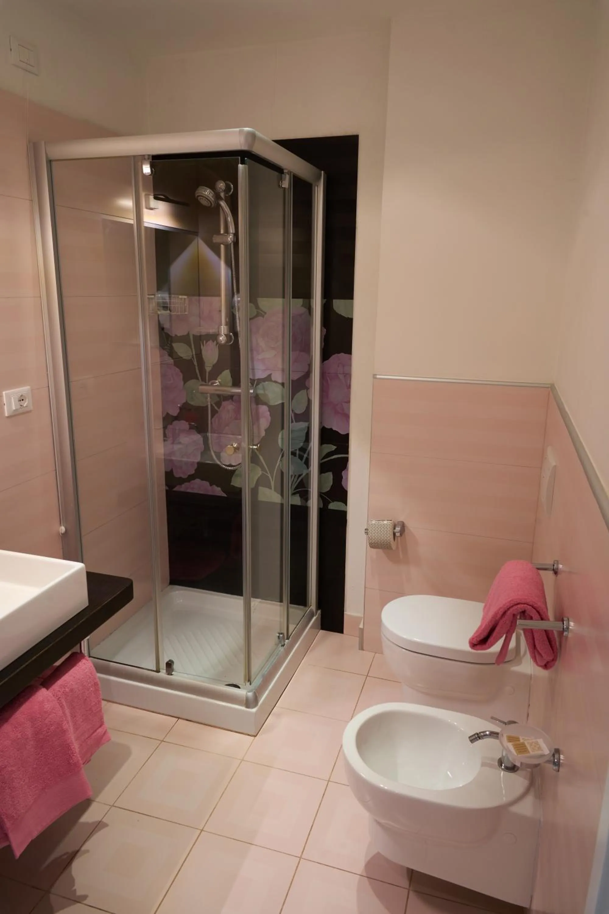 Bathroom in Hotel Viña del Mar Pineta