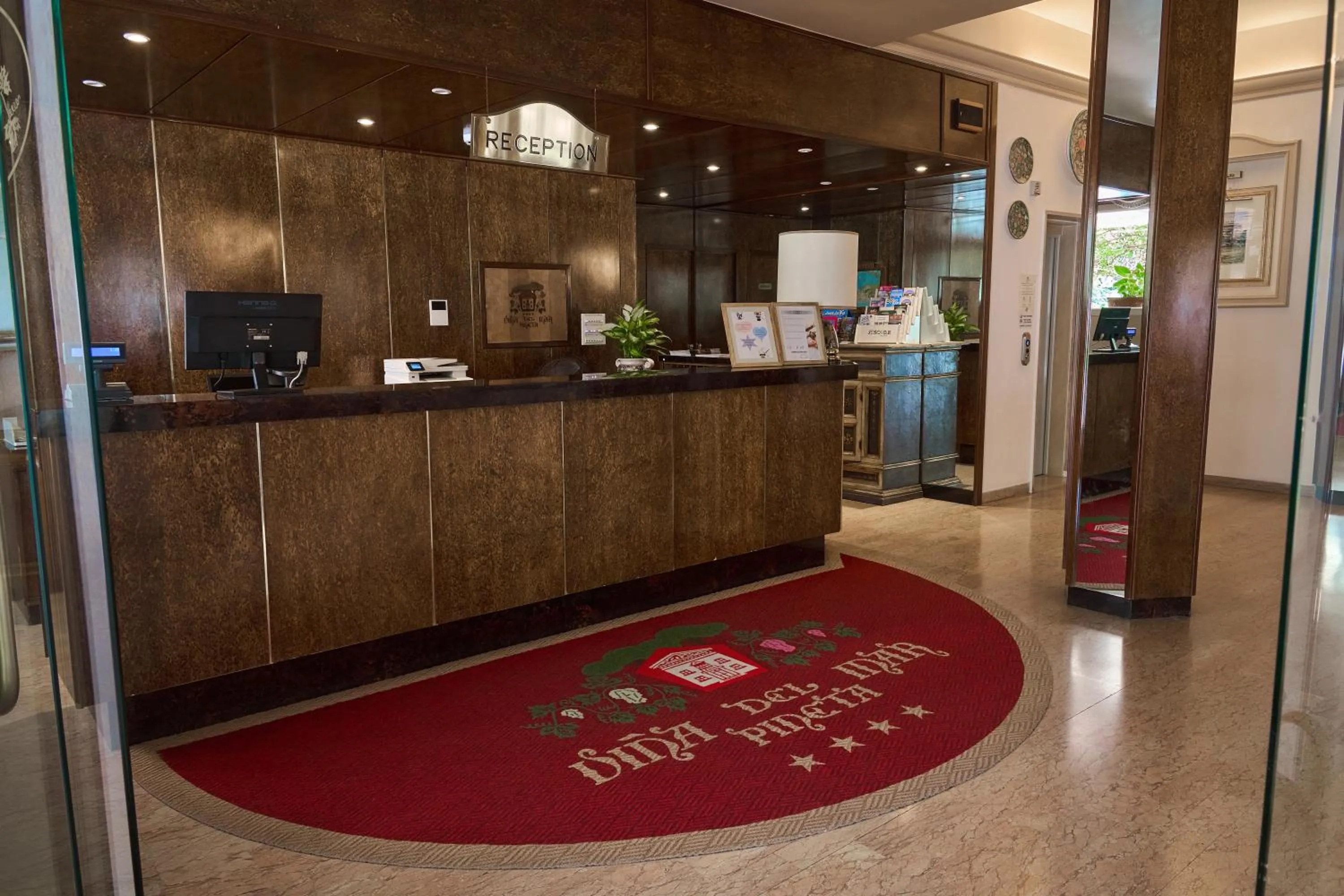 Lobby or reception in Hotel Viña del Mar Pineta