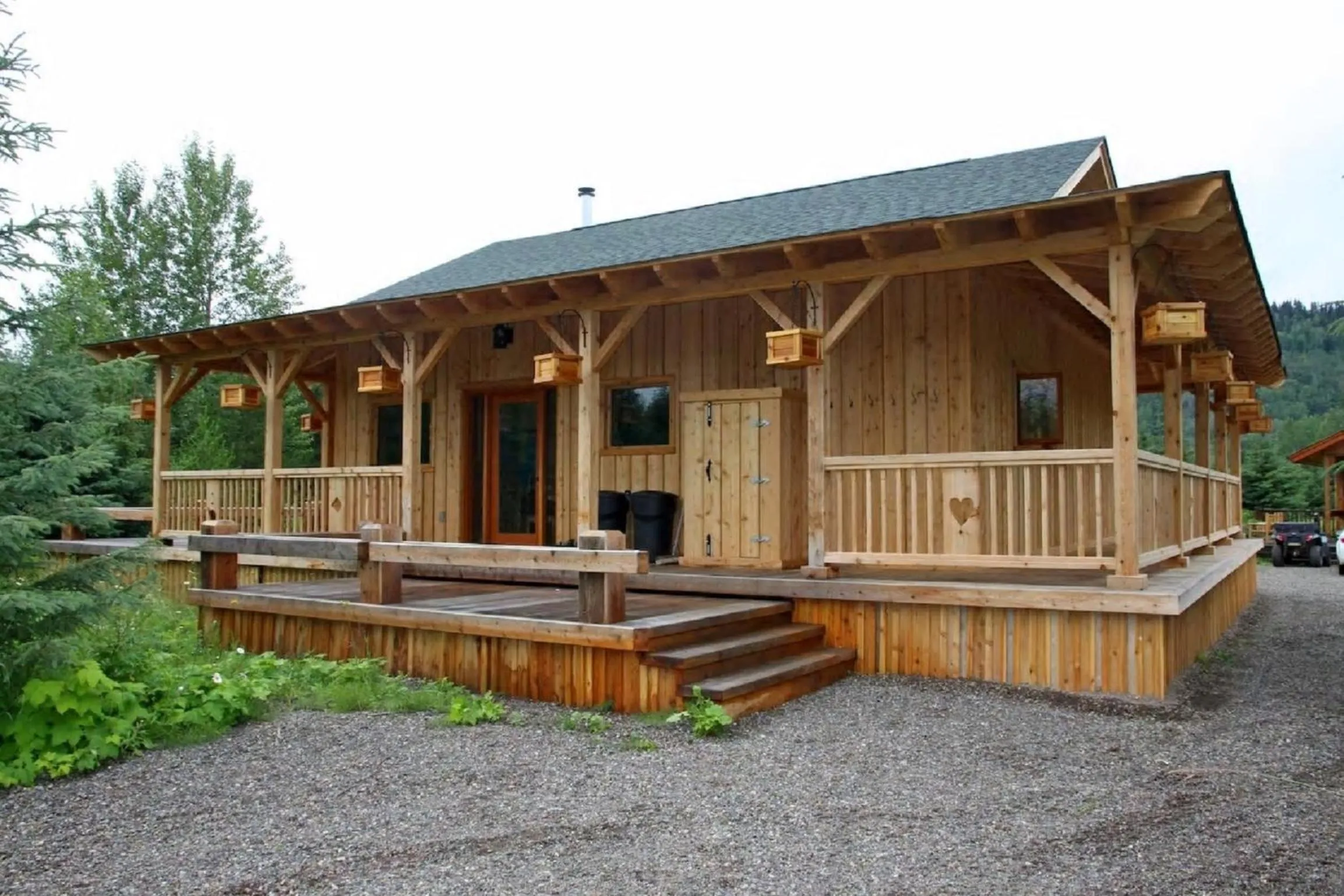 Facade/entrance in LDR Lodge - Last Dollar Ranch