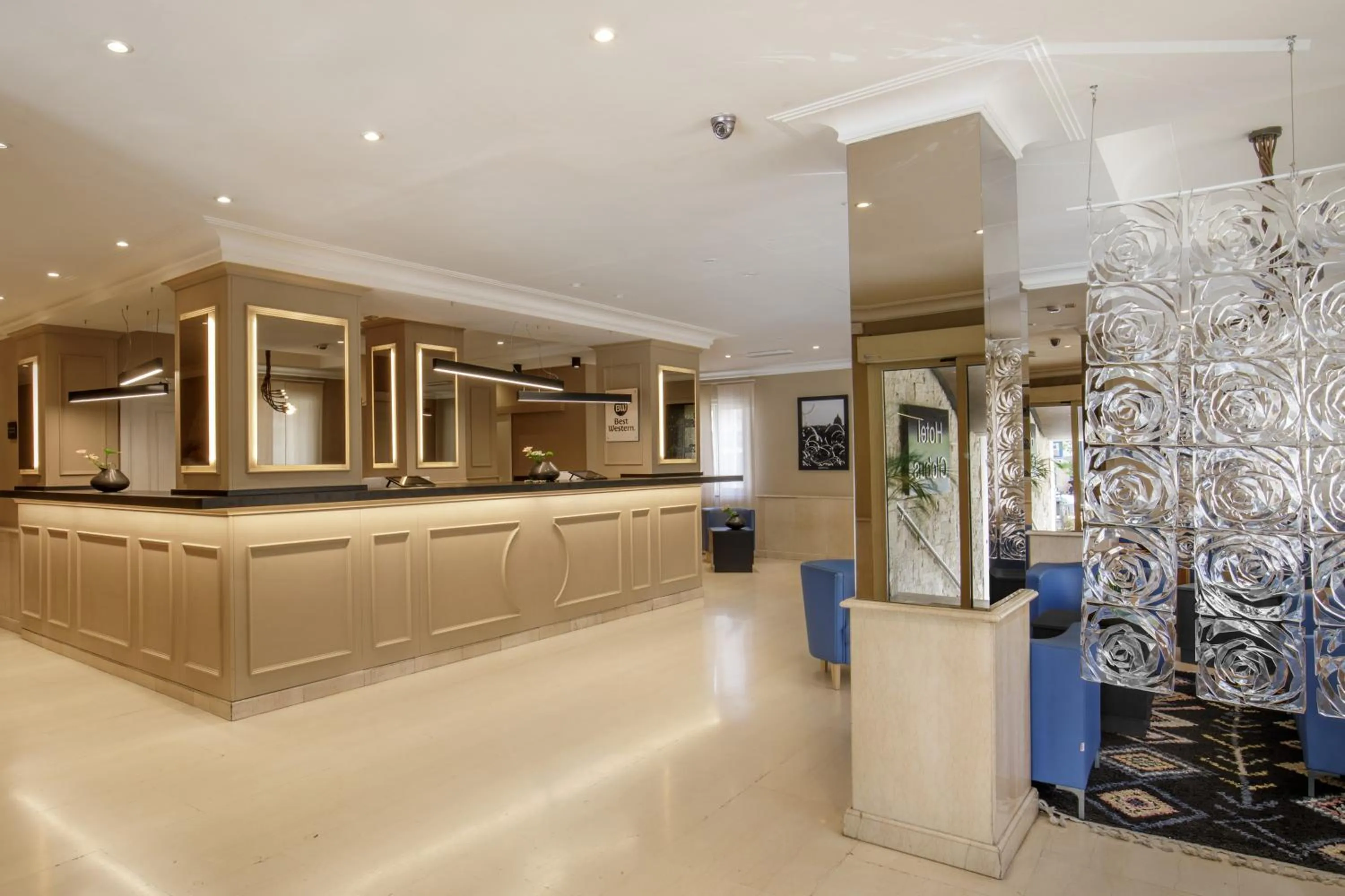 Lobby or reception in Best Western Hotel Globus