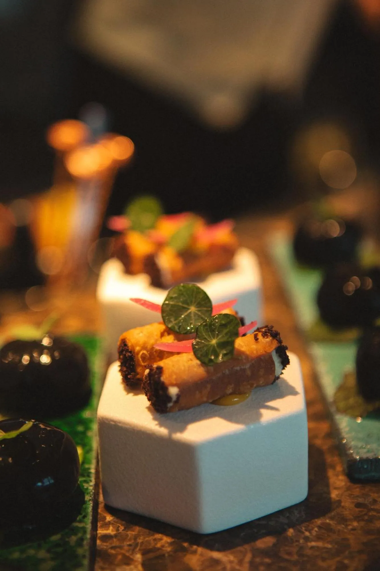 Restaurant/places to eat in Hotel Windsor