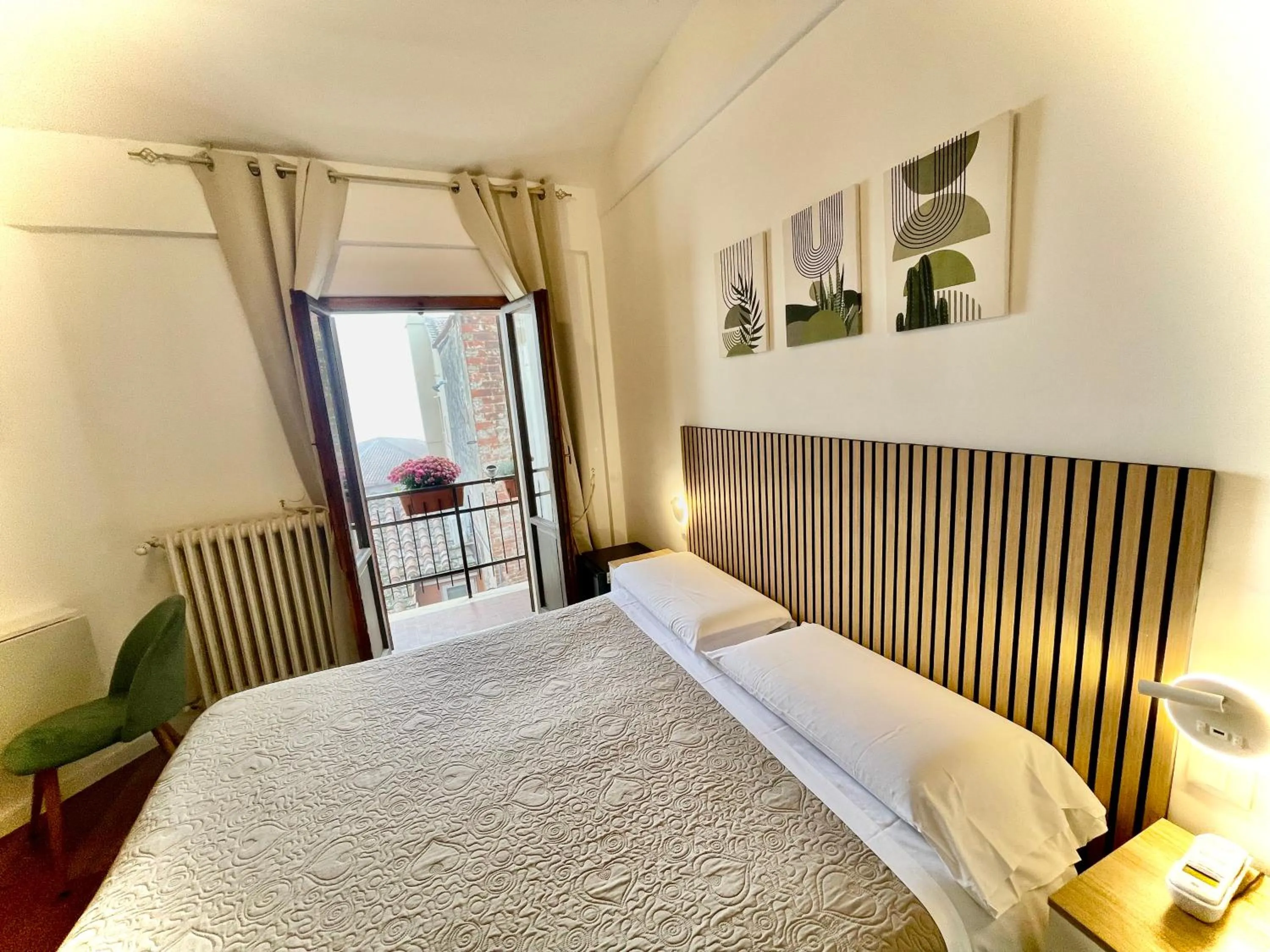 Bed in Hotel S. Ercolano