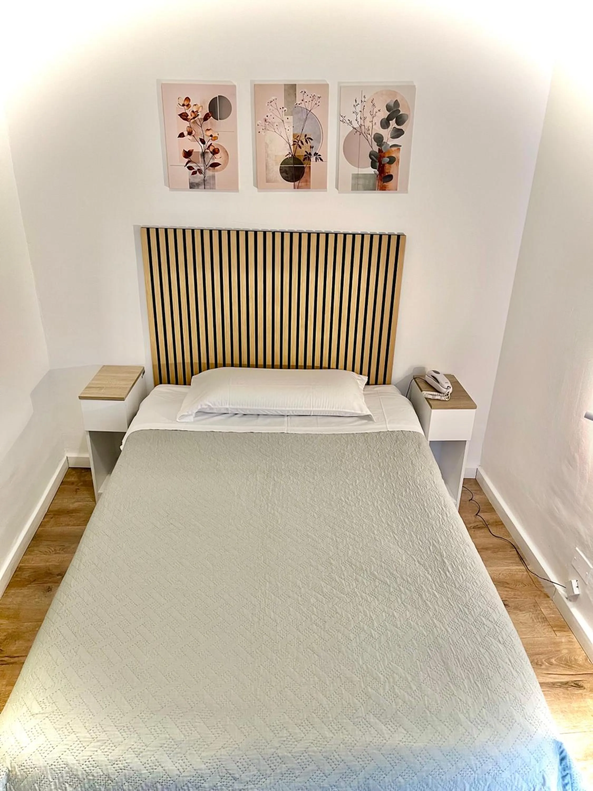 Bed in Hotel S. Ercolano