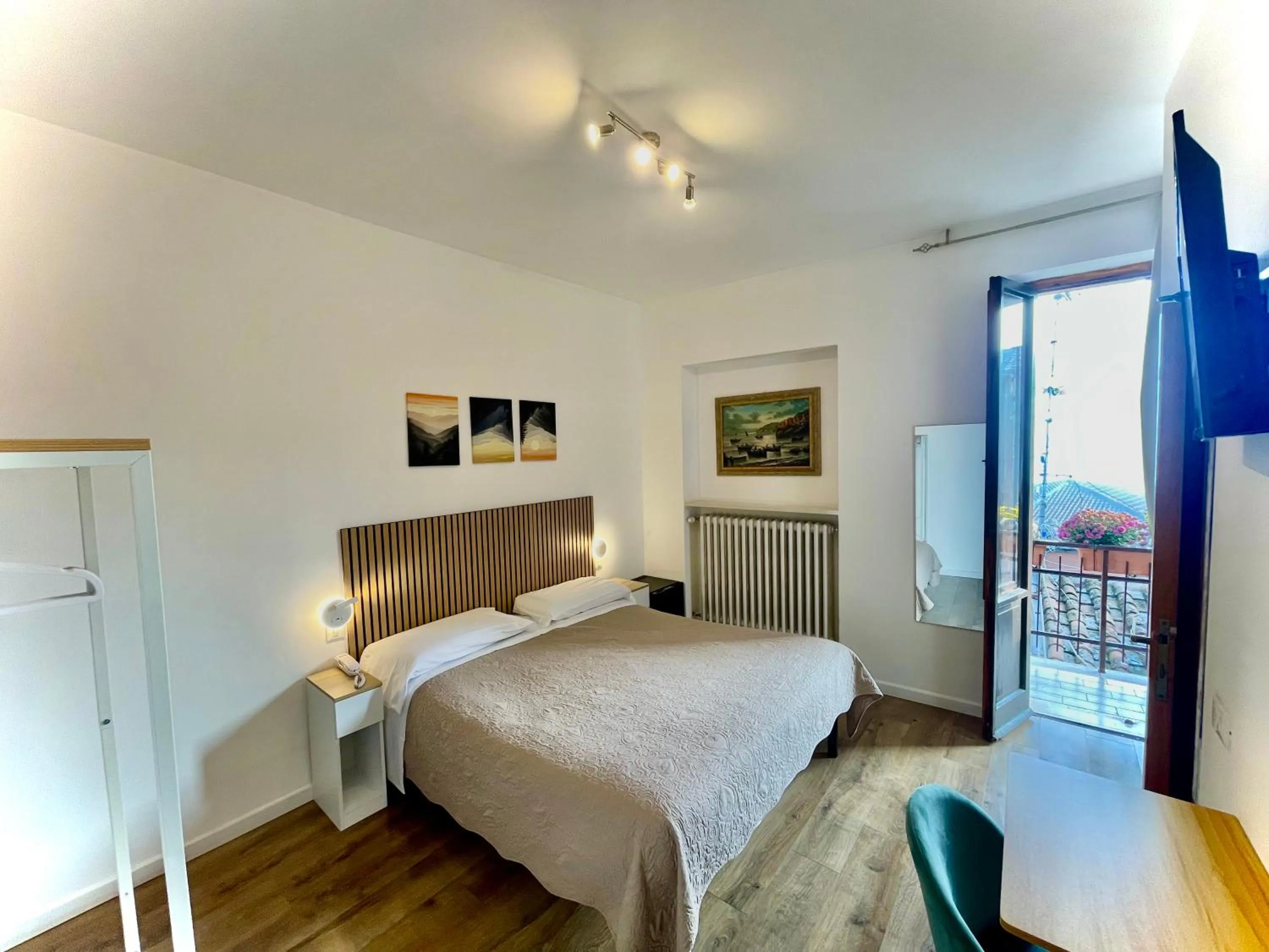 Bed in Hotel S. Ercolano