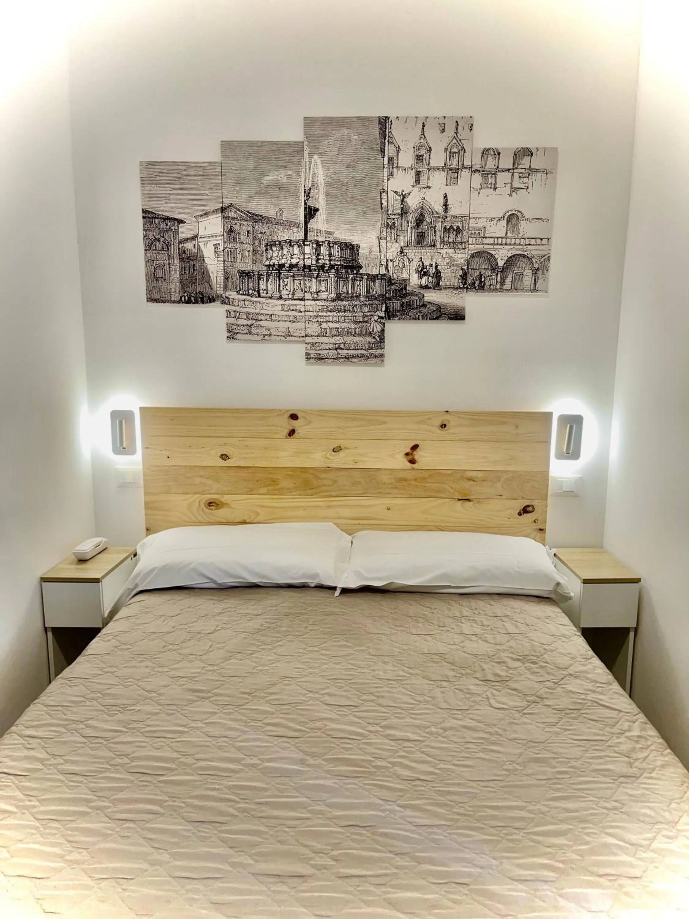 Bed in Hotel S. Ercolano