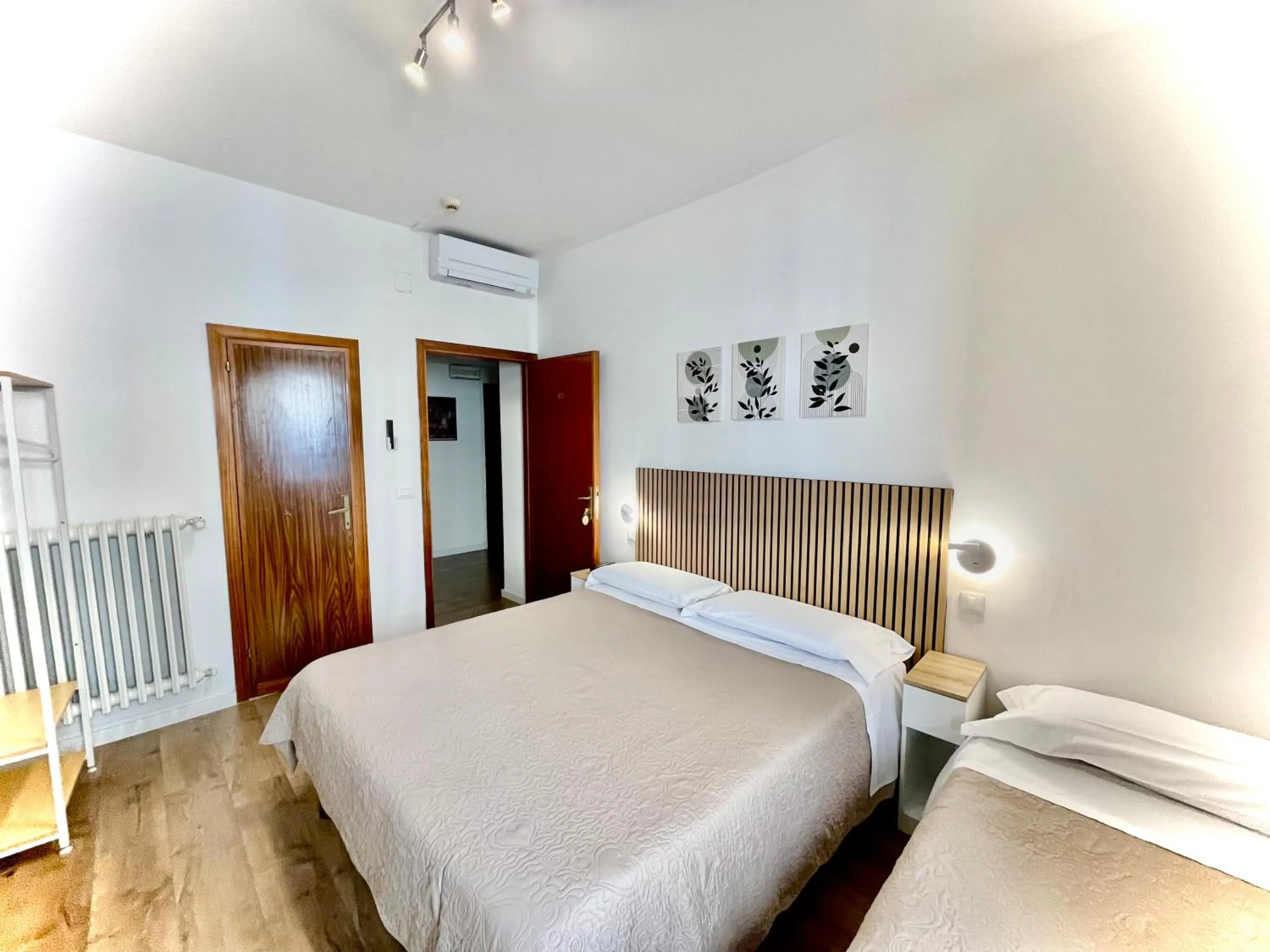 Bed in Hotel S. Ercolano