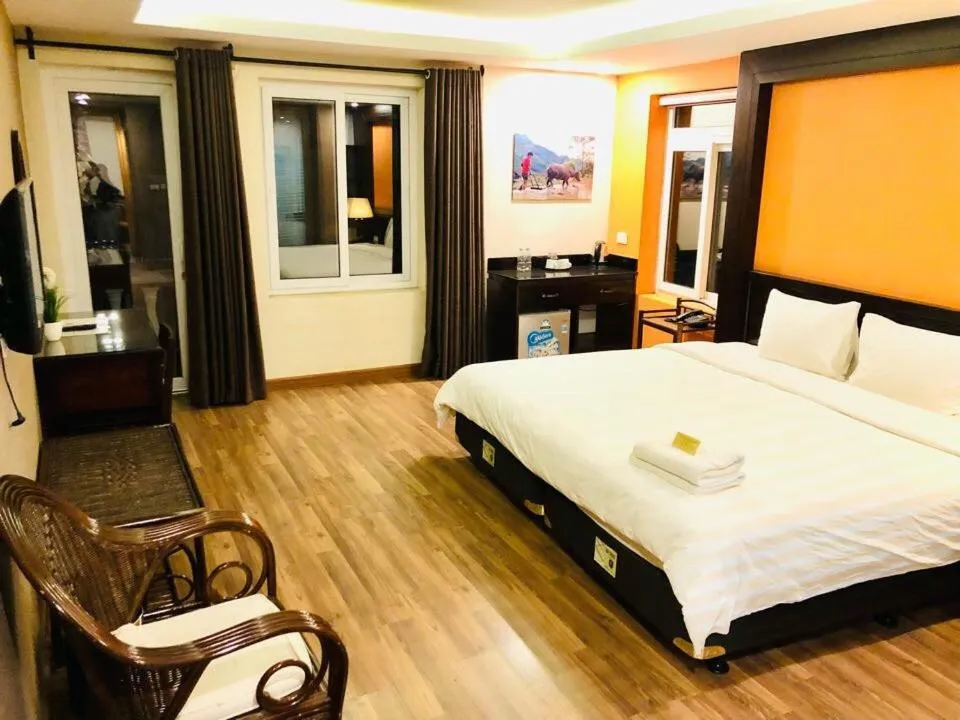 Bed in Cat Cat View Hotel