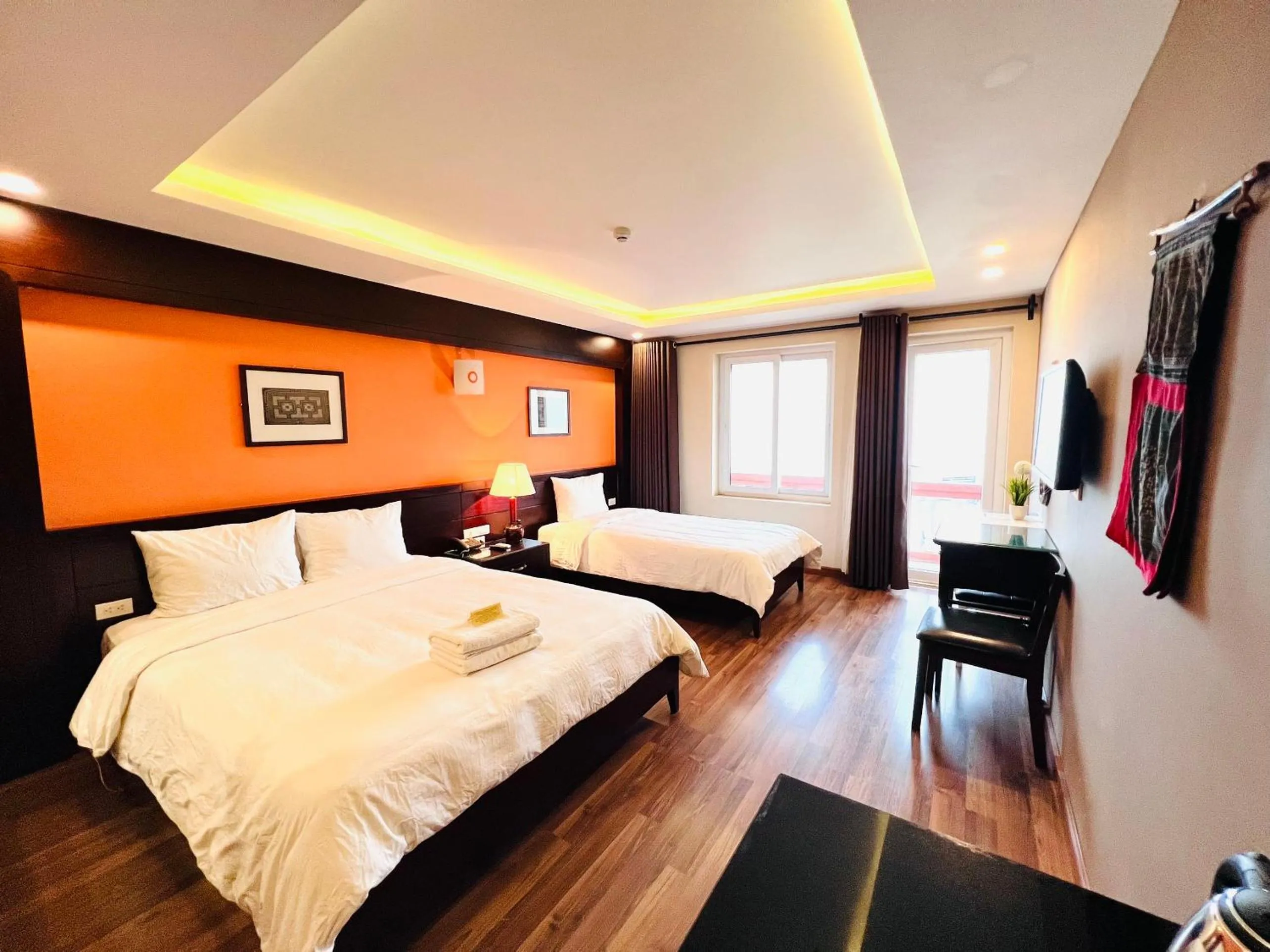 Bed in Cat Cat View Hotel