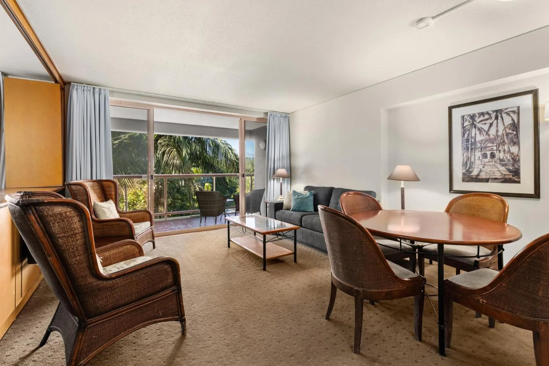 Living room in Charlesworth Bay Beach Resort