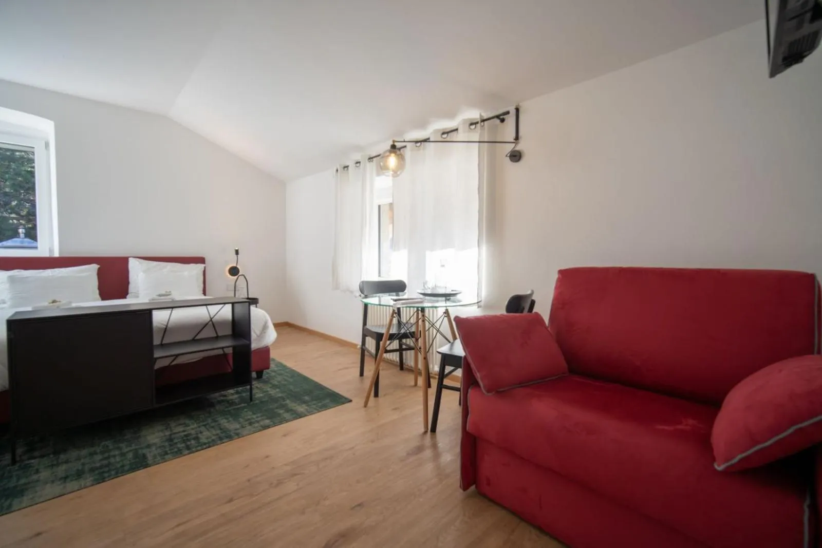Seating area, Bed in Guesthouse diWINE