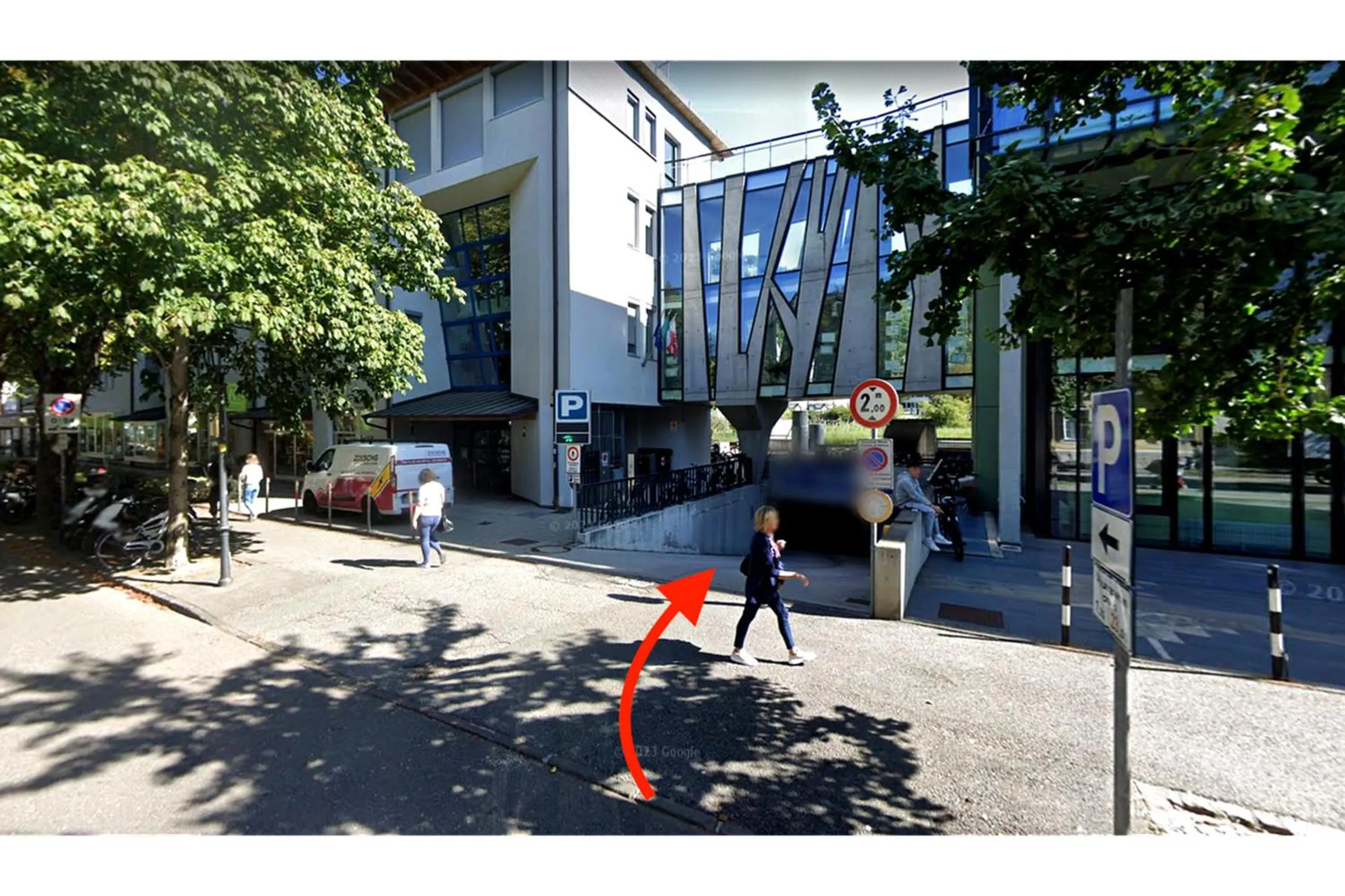 Parking in Guesthouse diWINE