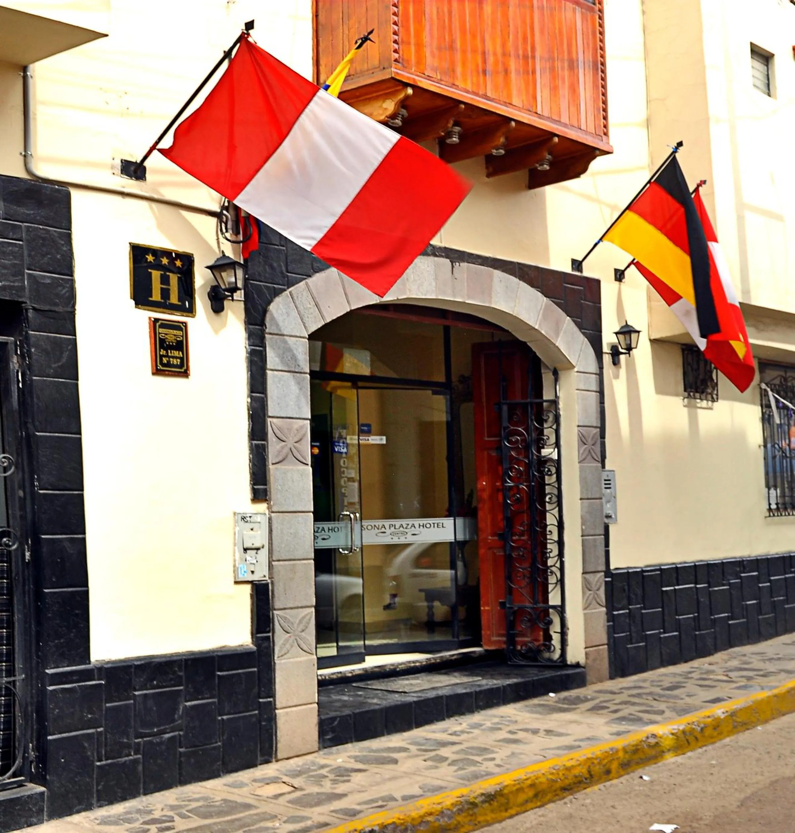 Facade/entrance in Casona Plaza Hotel Centro