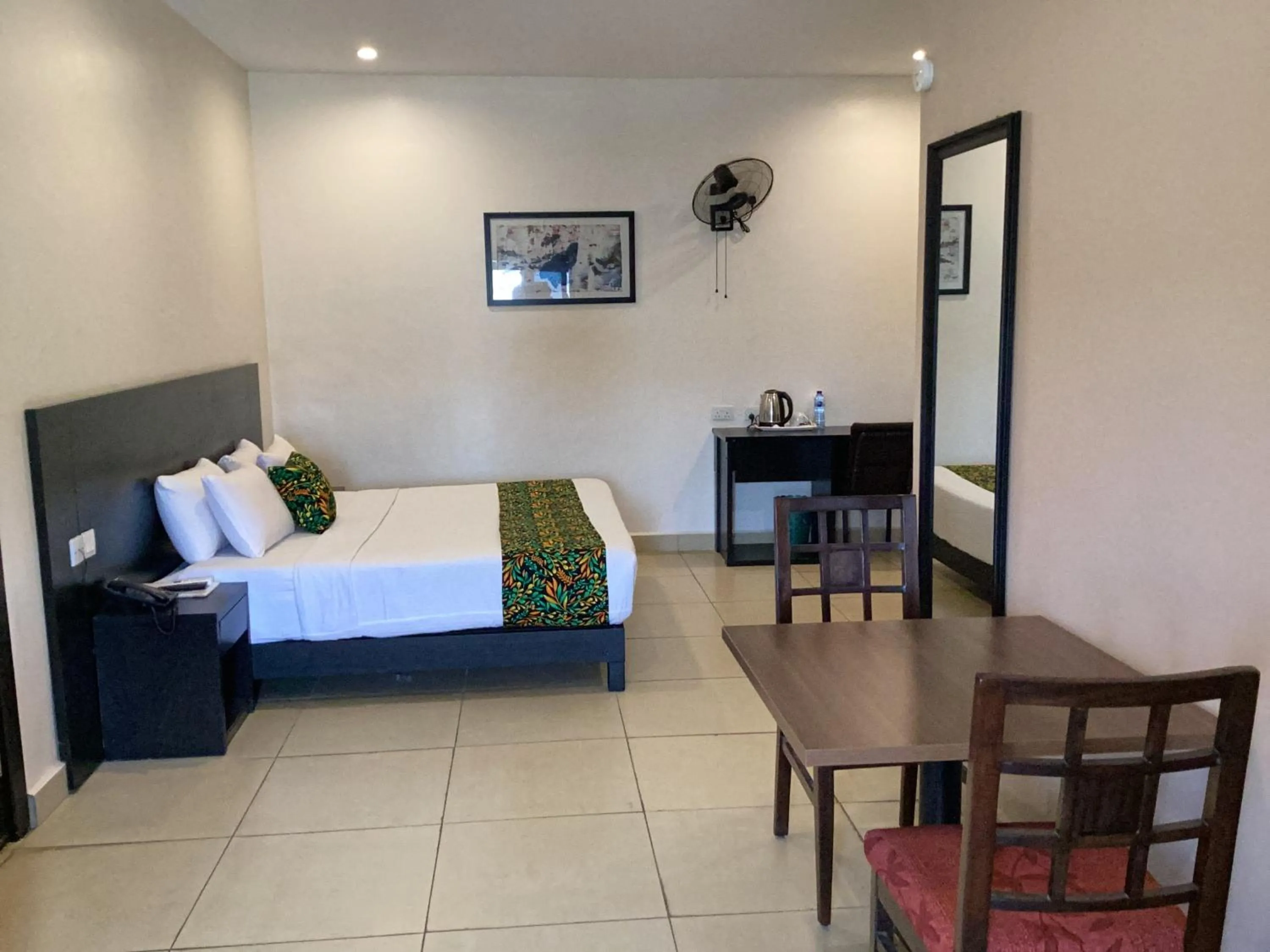 Bed in Adis Hotels Prime