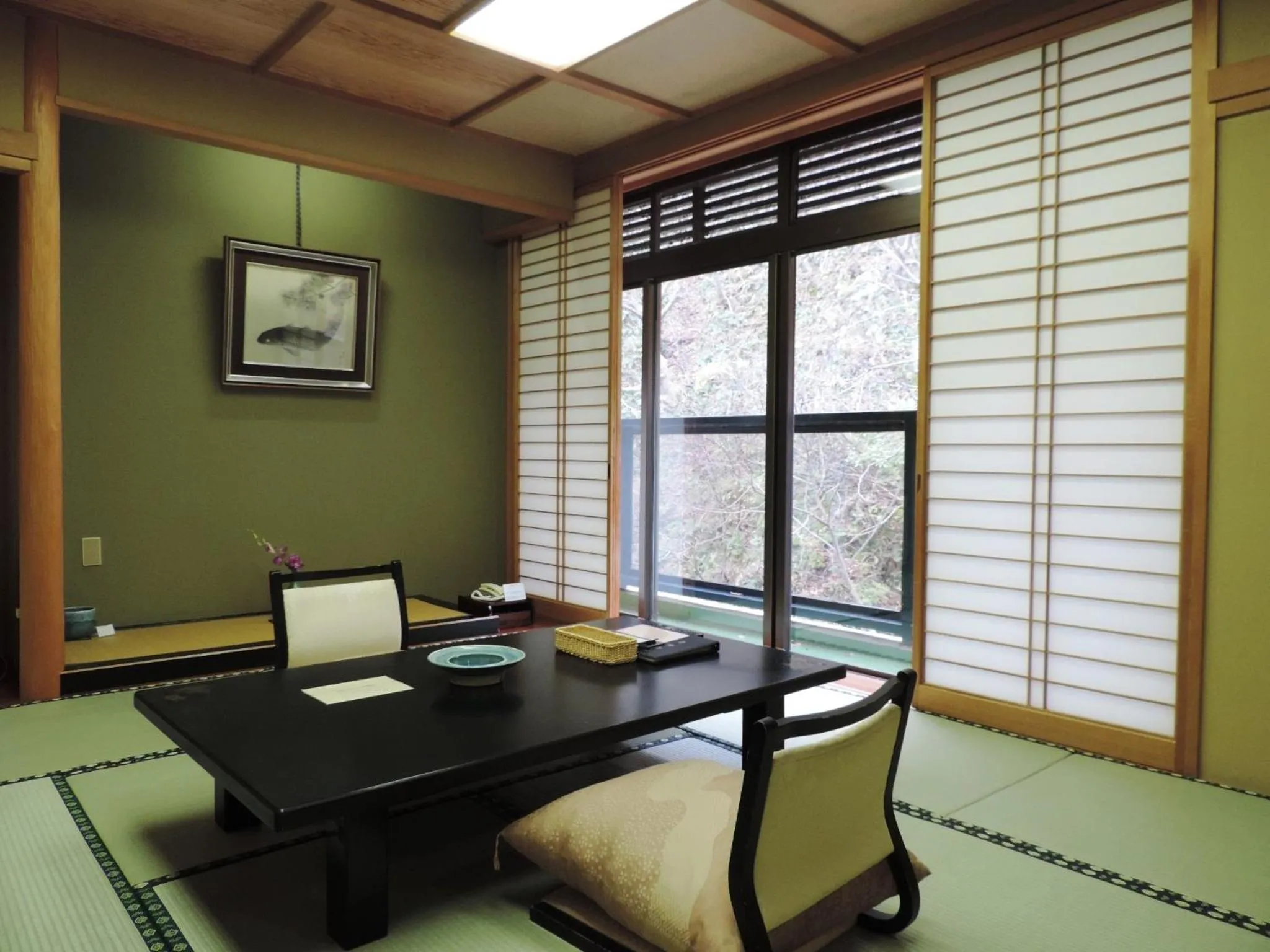 Photo of the whole room in Konjakutei