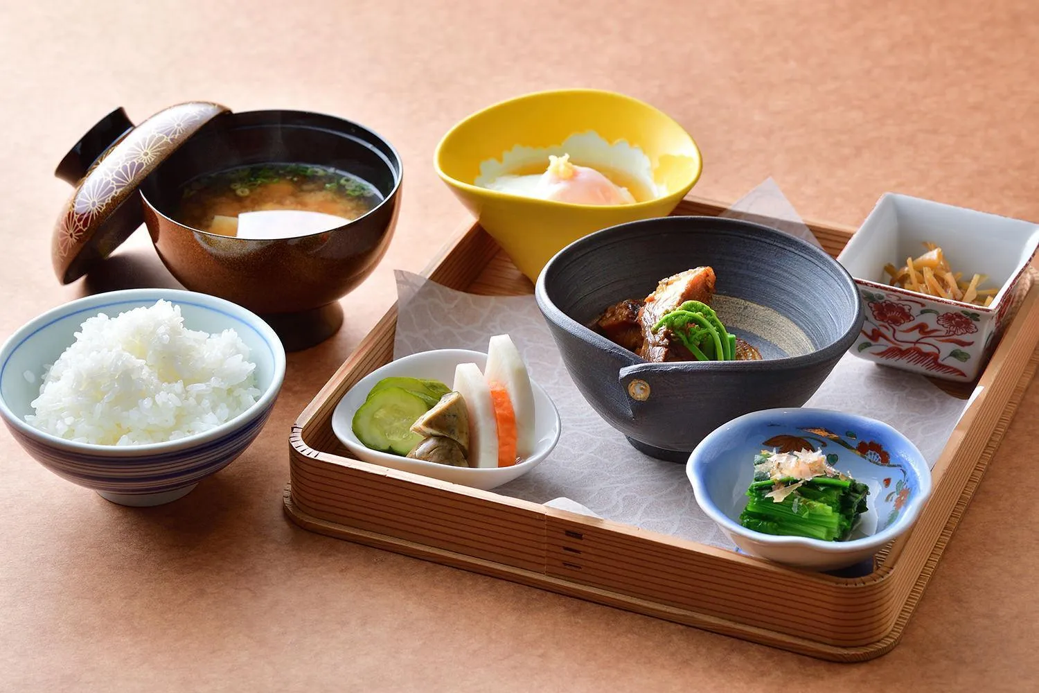 Food in Shin Toji Hotel Lulud