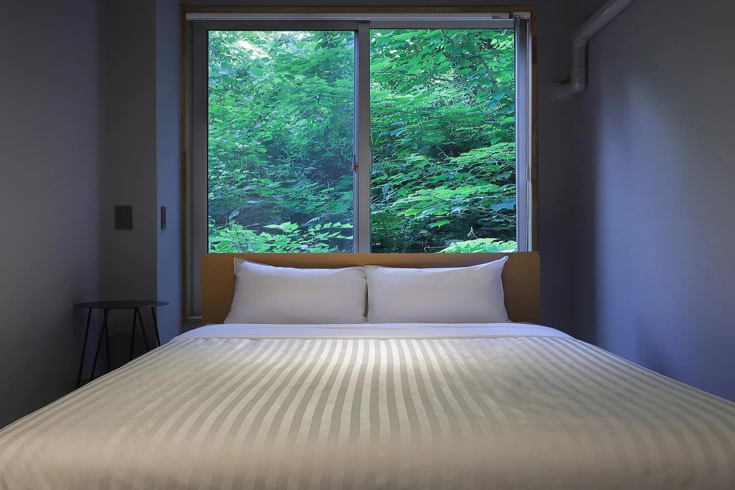 Bed in Shin Toji Hotel Lulud