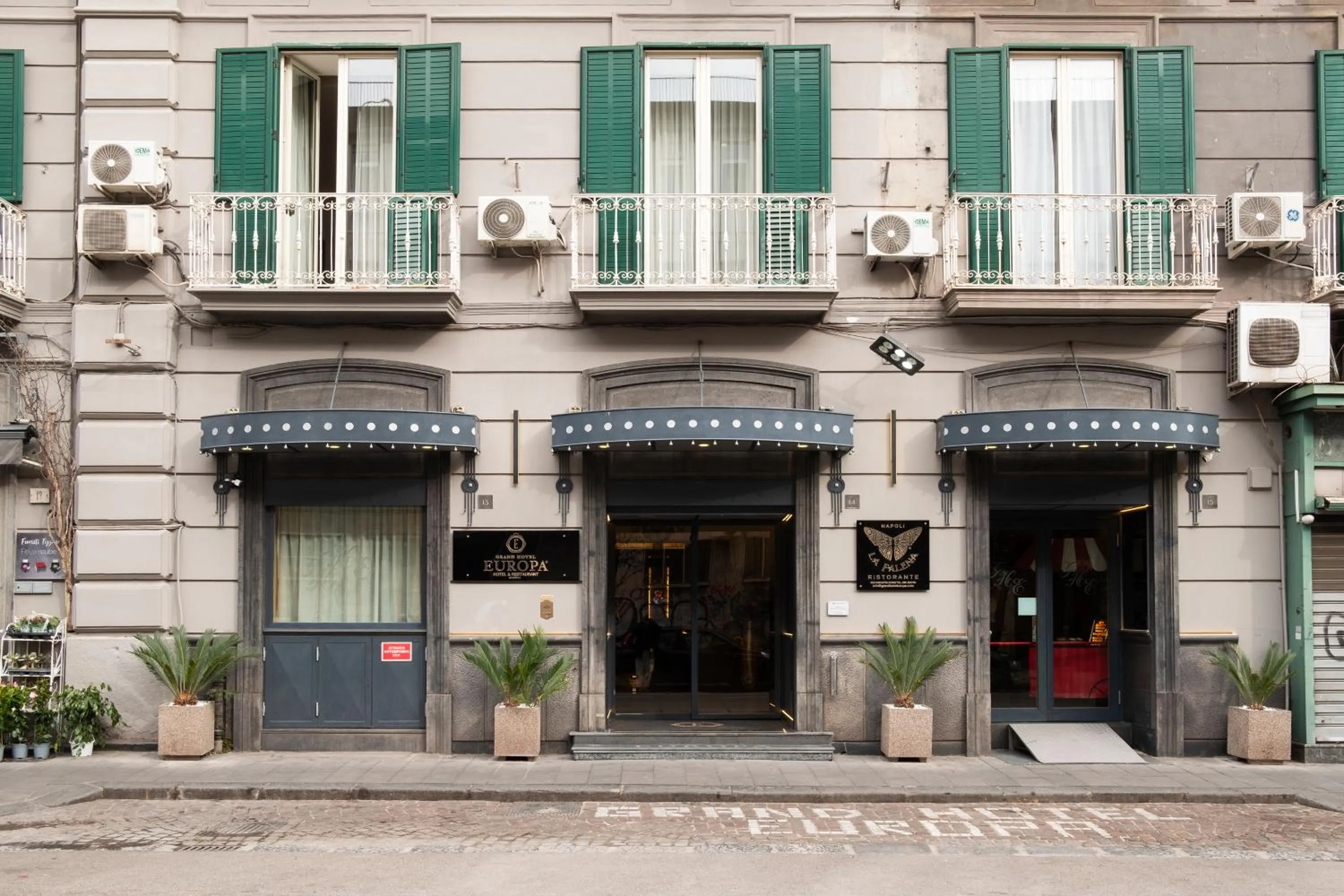 Property building in Grand Hotel Europa & Restaurant