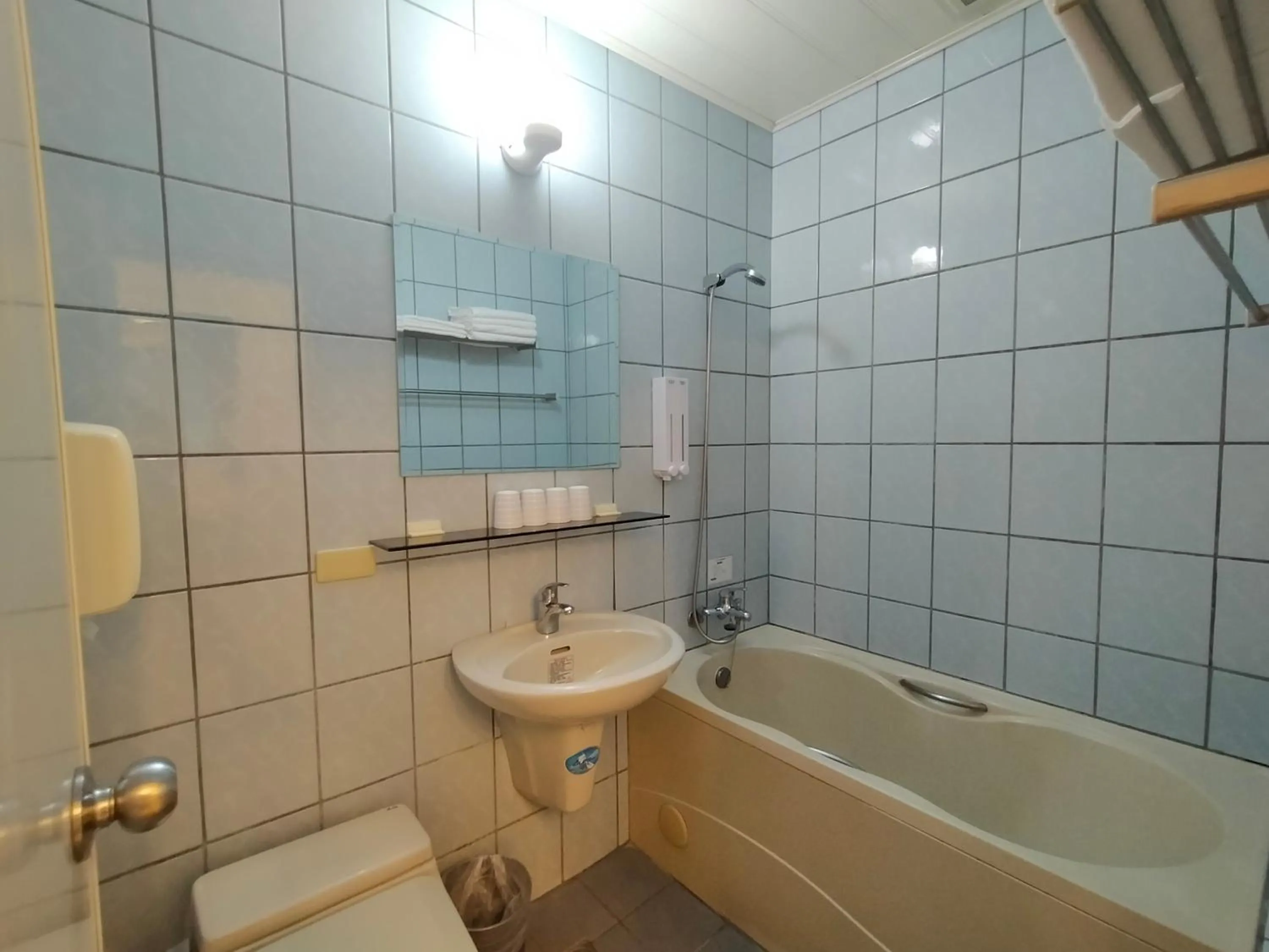 Bathroom in 陶陶居商旅 Tautauchu Hotel