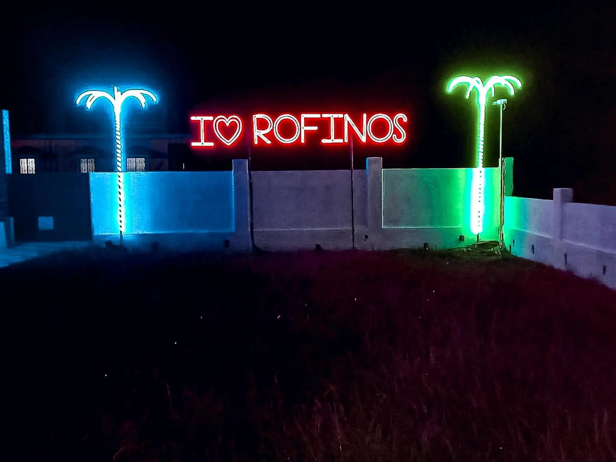 Night in Rofinos Cottages