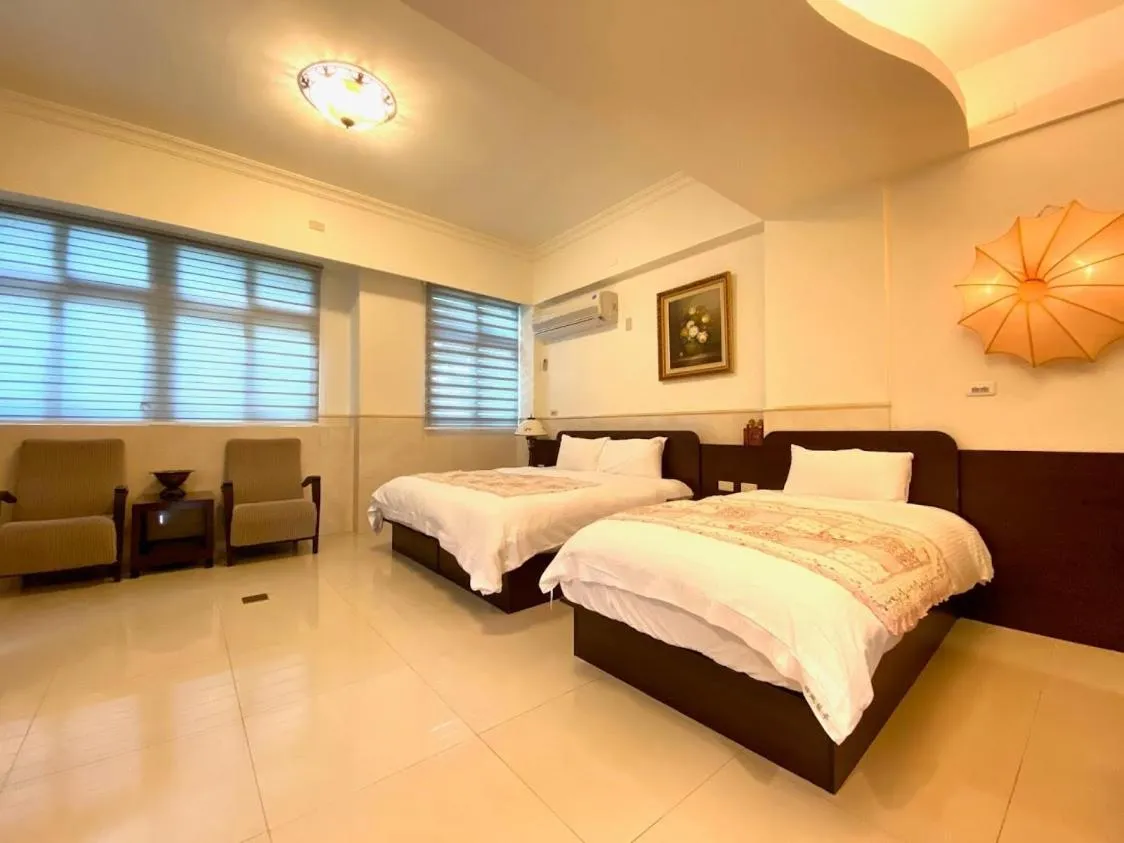 Bed in Ho Feng Private Hotel 電梯自助民宿