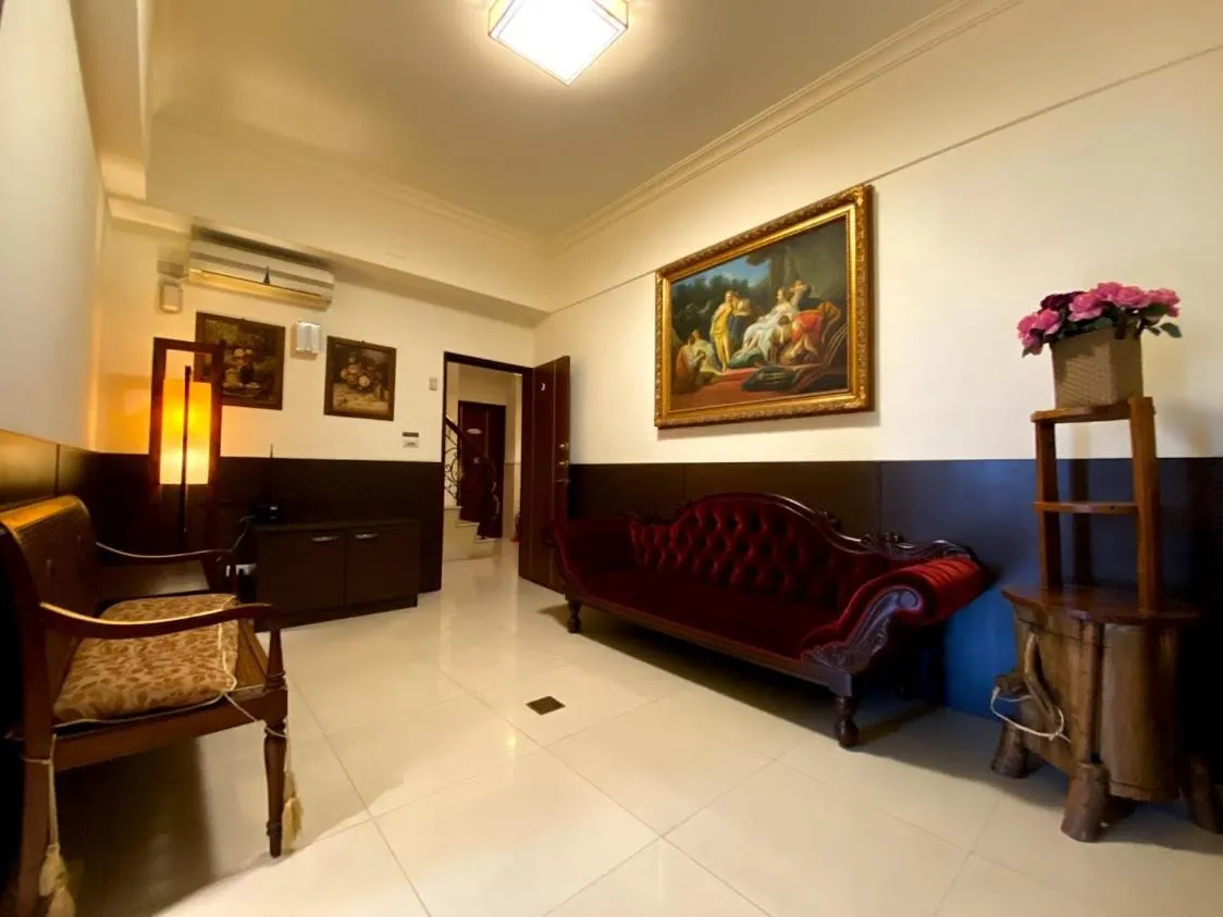 Ho Feng Private Hotel 電梯自助民宿