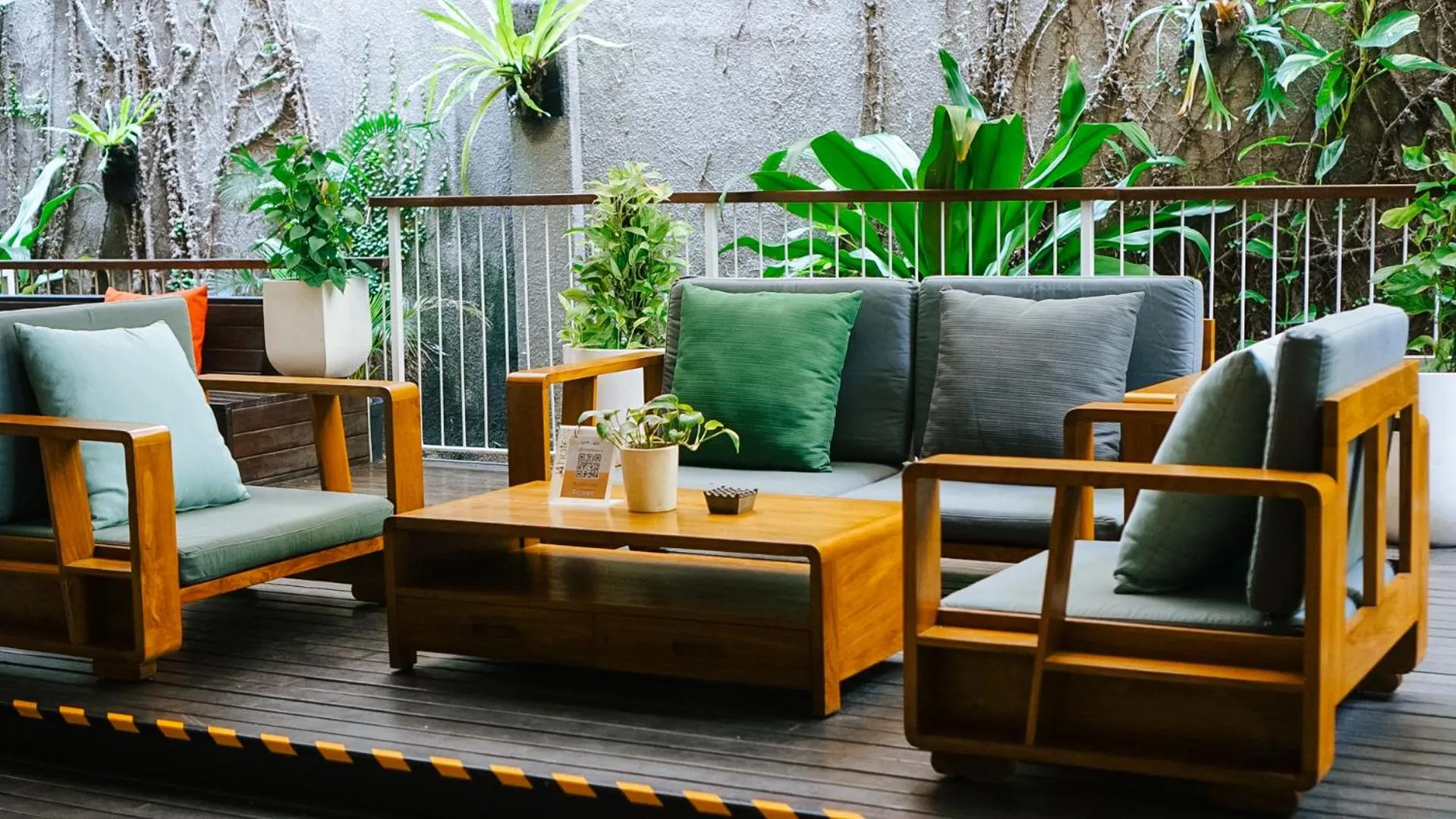 Seating area in J4 Hotels Legian
