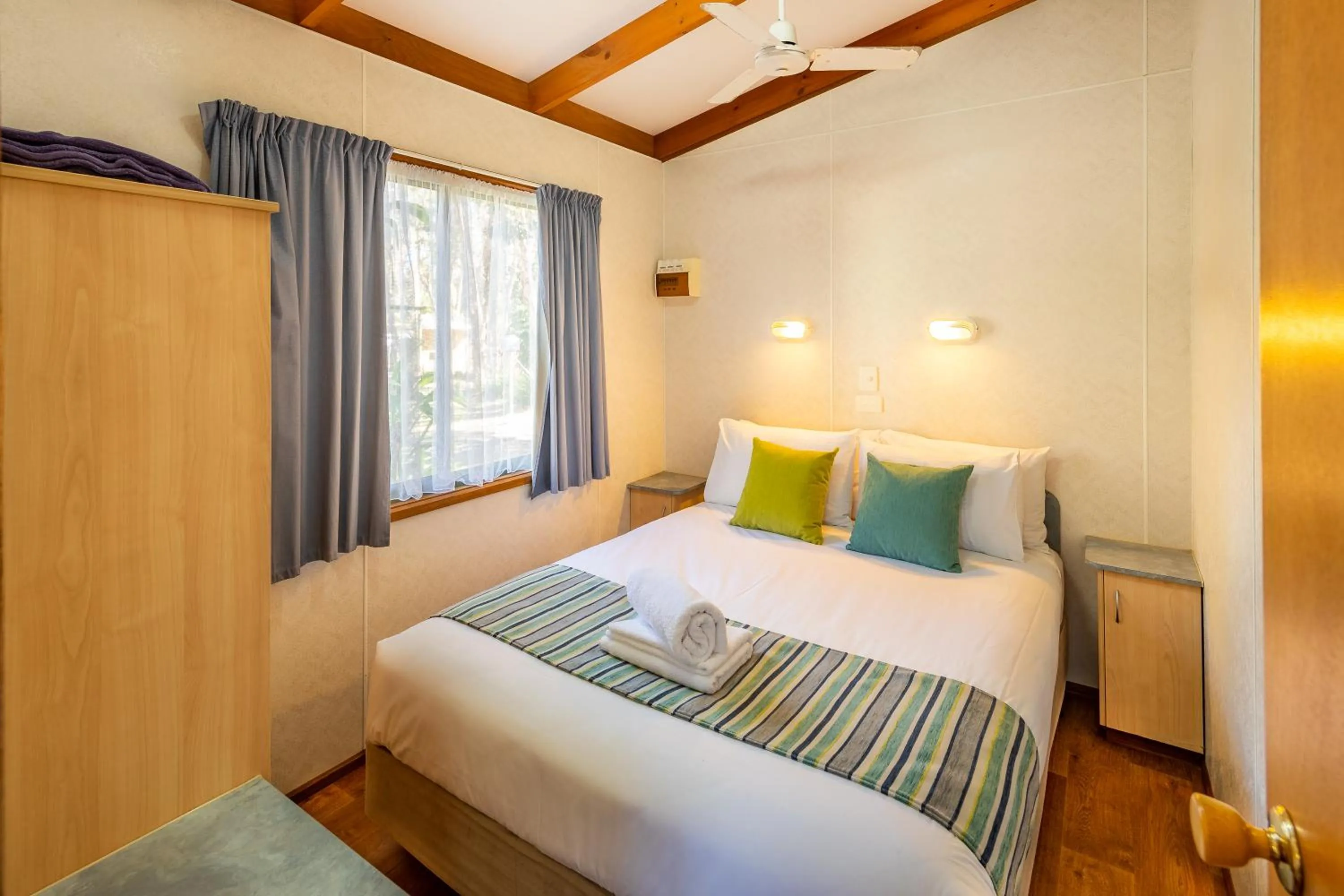 Bed in Ingenia Holidays Bonny Hills