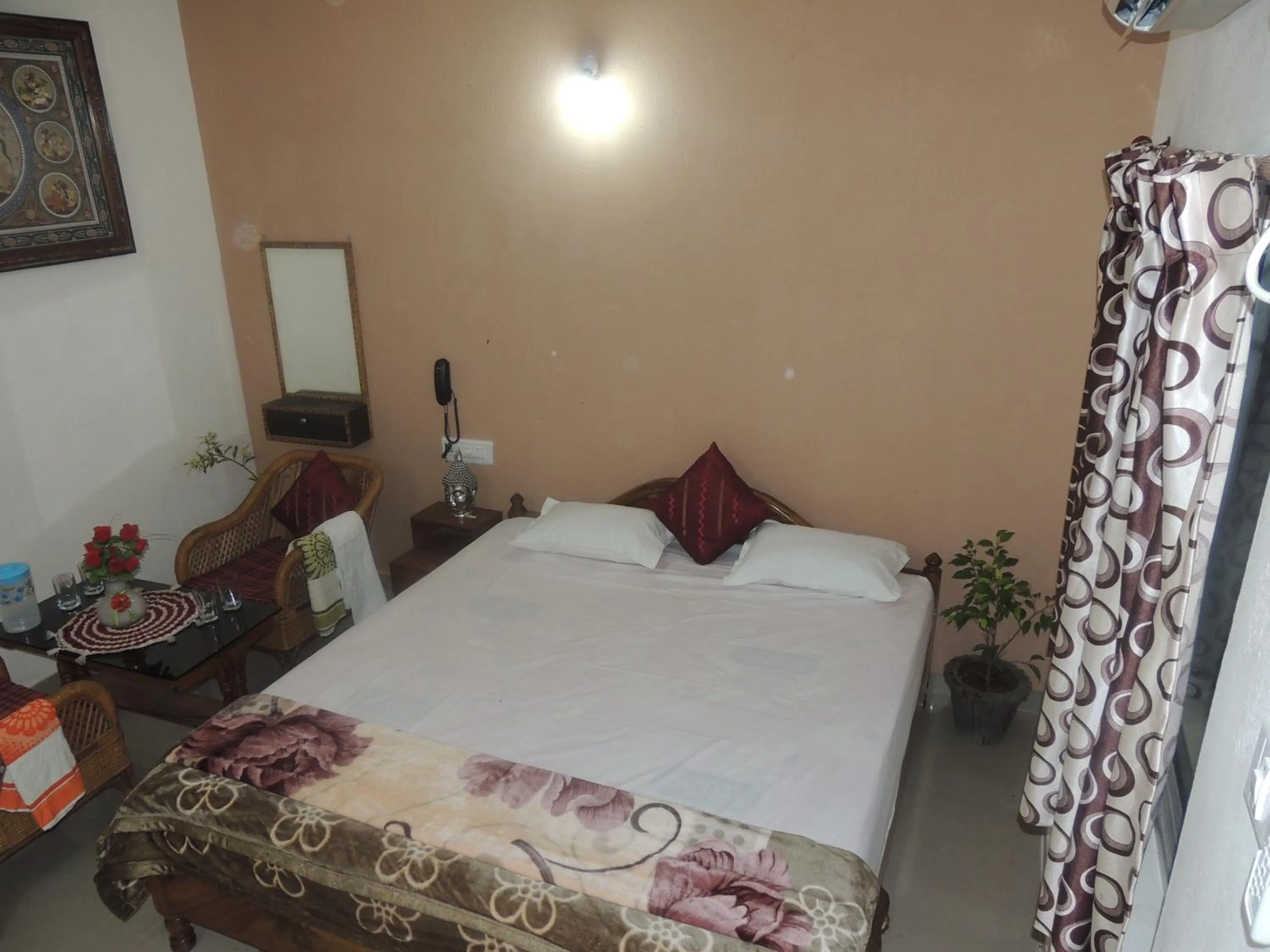 Bedroom, Bed in Surya Inn