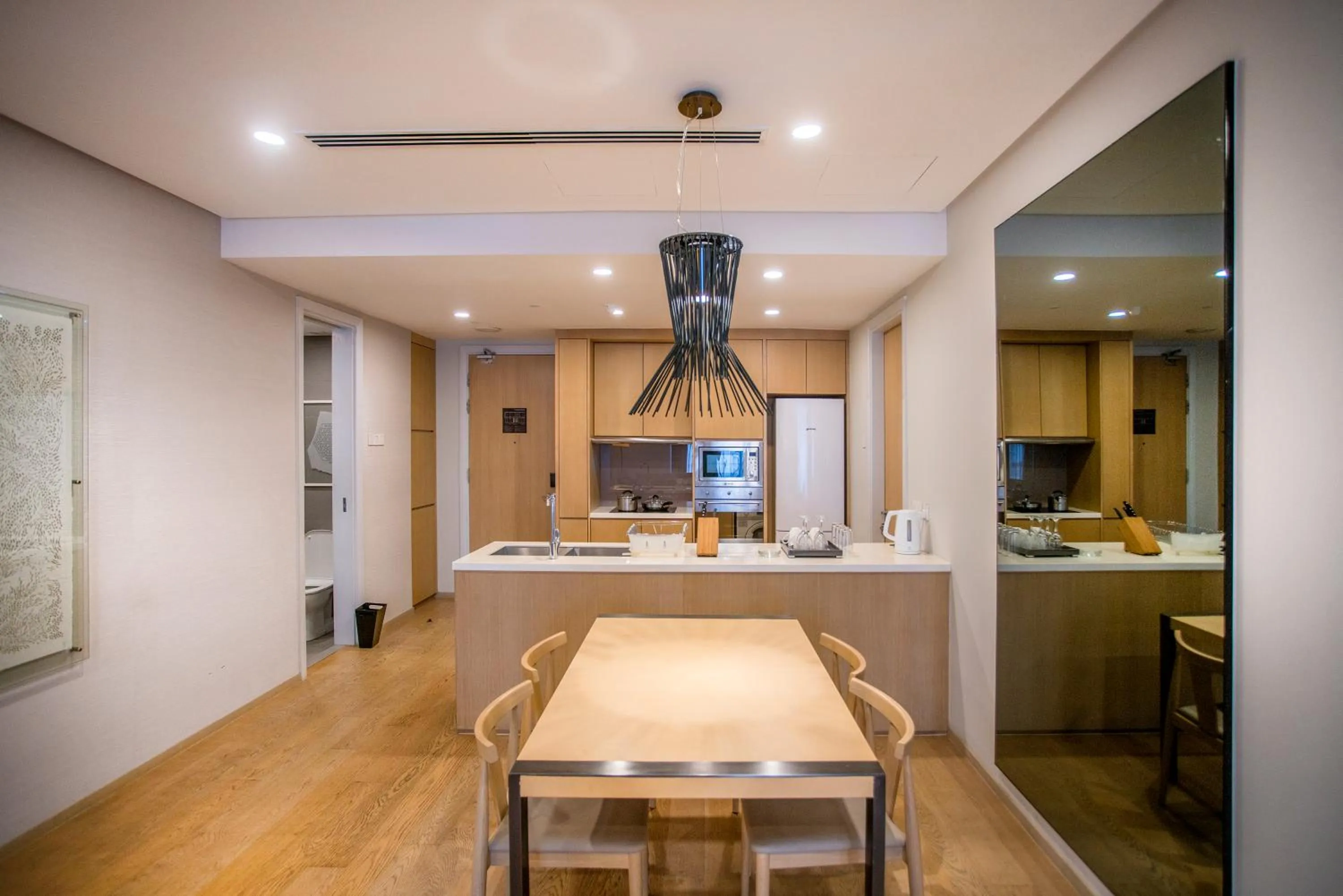 Coffee/tea facilities in 188 Suites with Washer and Bathtub near KLCC Kula Lumpur