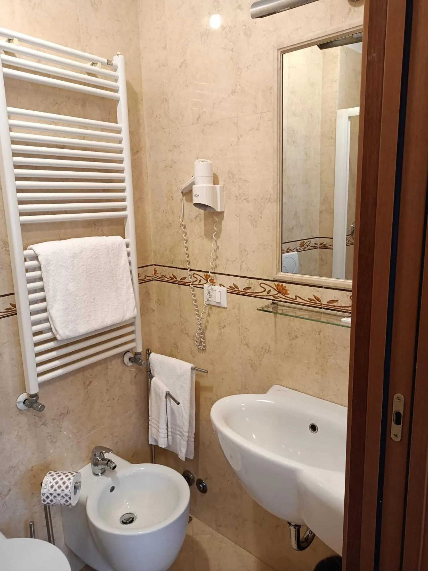 Bathroom in Hotel Scandinavia - Relais