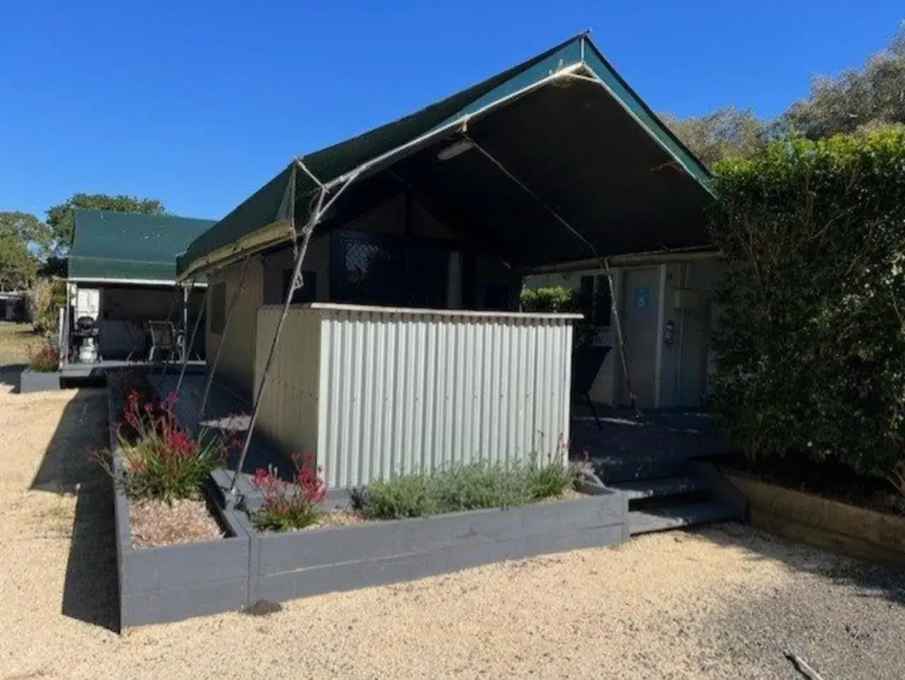 Standard Safari Tents in Discovery Parks - Harrington Standard Safari Tents in Discovery Parks - Harrington