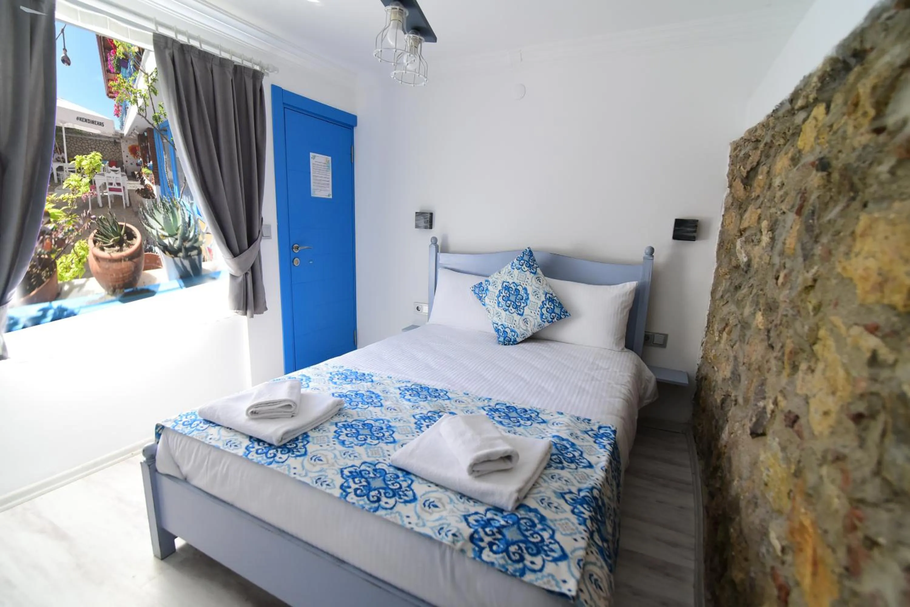 Photo of the whole room in Eleni (L&E) Pansiyon