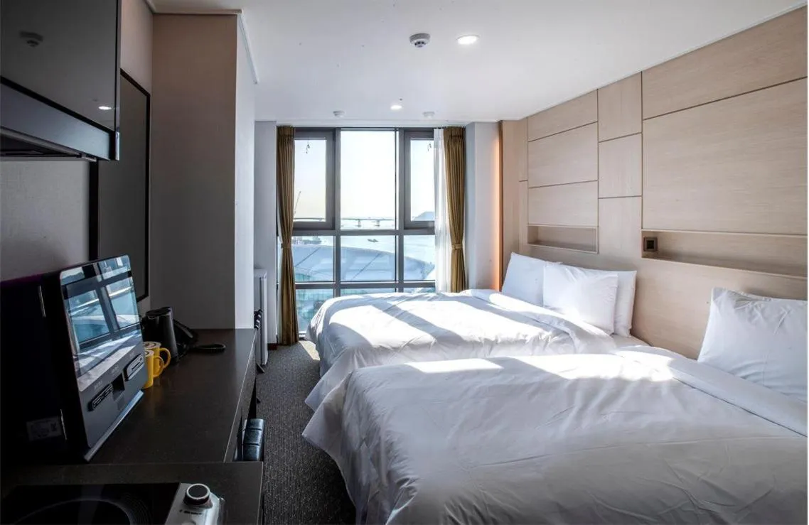 Bed in Griffinbay Hotel